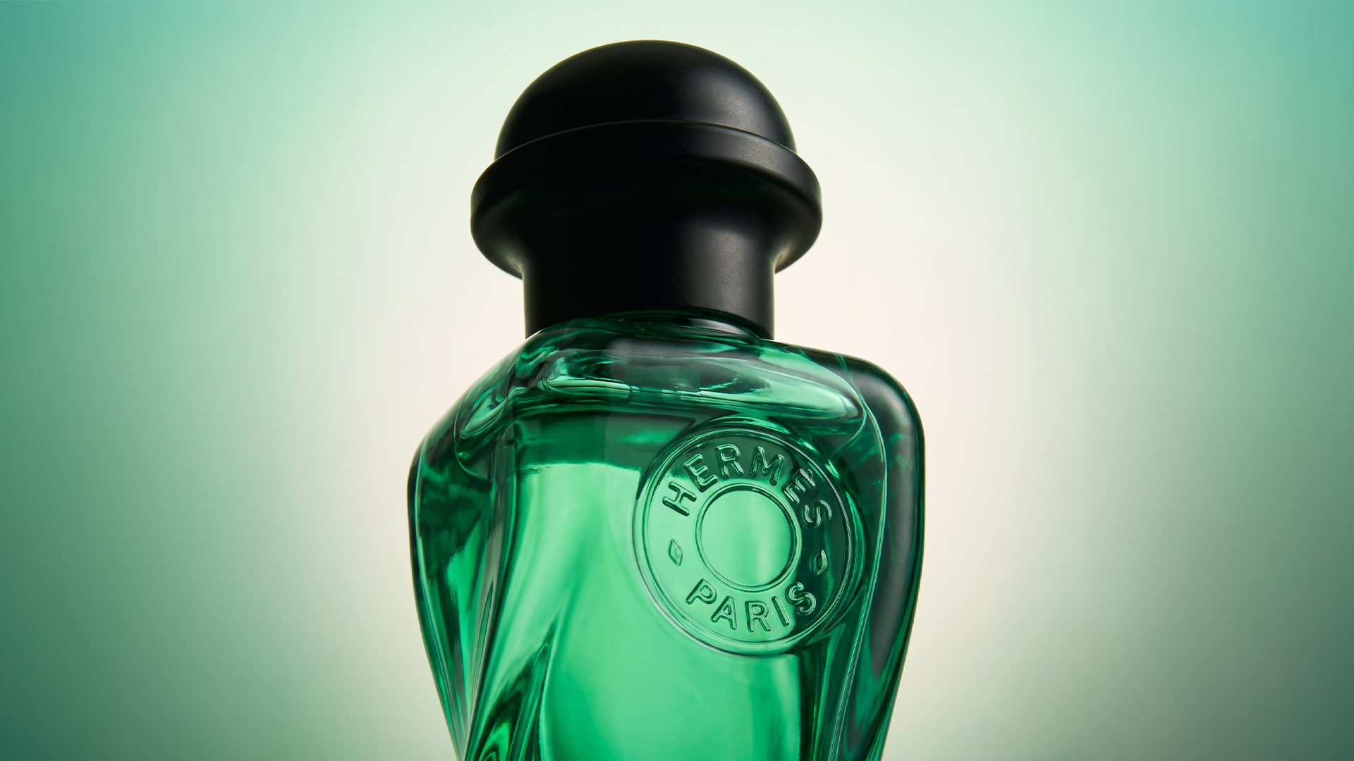 DHENNE LOUIS MARIE PARIS Hermès Eau de Gentiane Blanche reimagined by Dalí, AI concept by Louis-Marie Dhenne