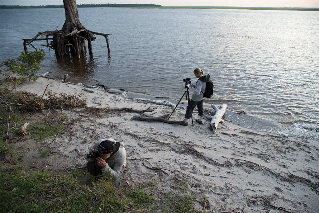 Christa and Ernesto photographing at Brickhill Bluff