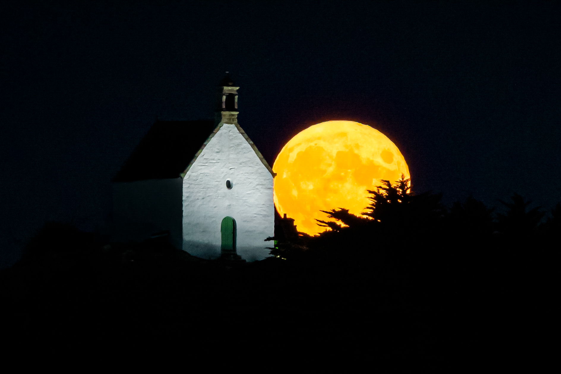 Ste Barbe et sa Lune