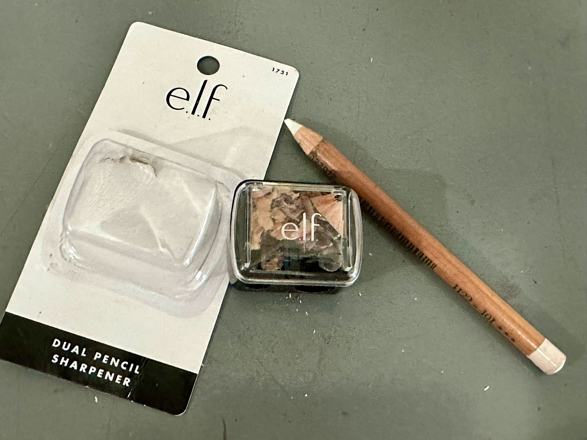 Pencil Sharpener for make up works!