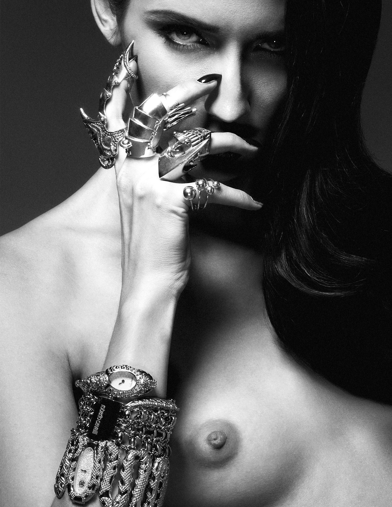 Black and white fine art nude portrait with sculptural jewelry, photography by Paul Artemis, FURORE Magazine
