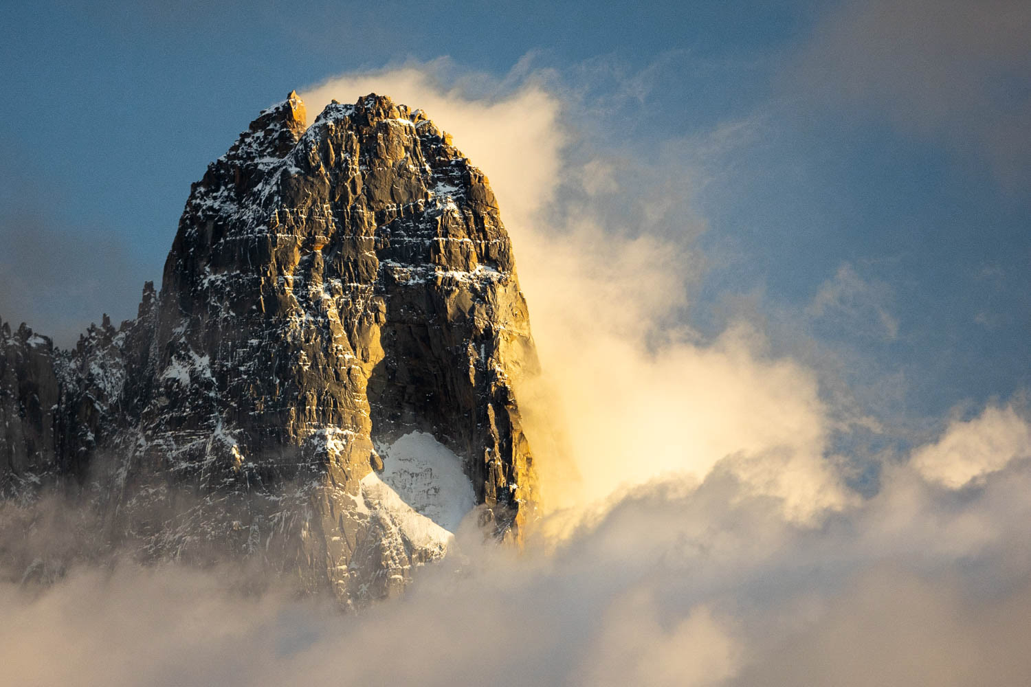 Les Drus s'enflamment !
