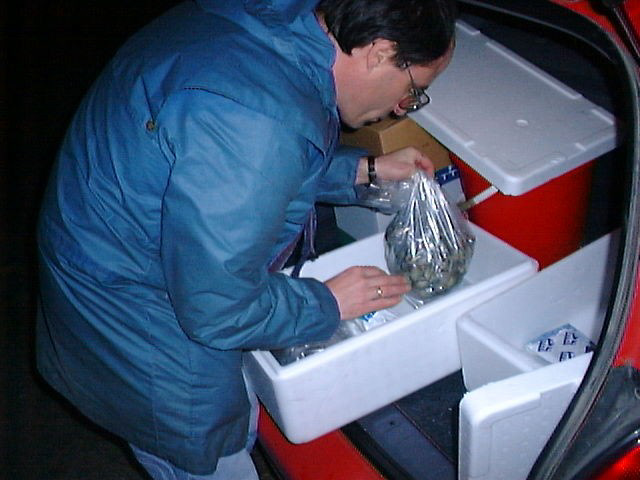 Collecting kaimoana for algae bloom testing