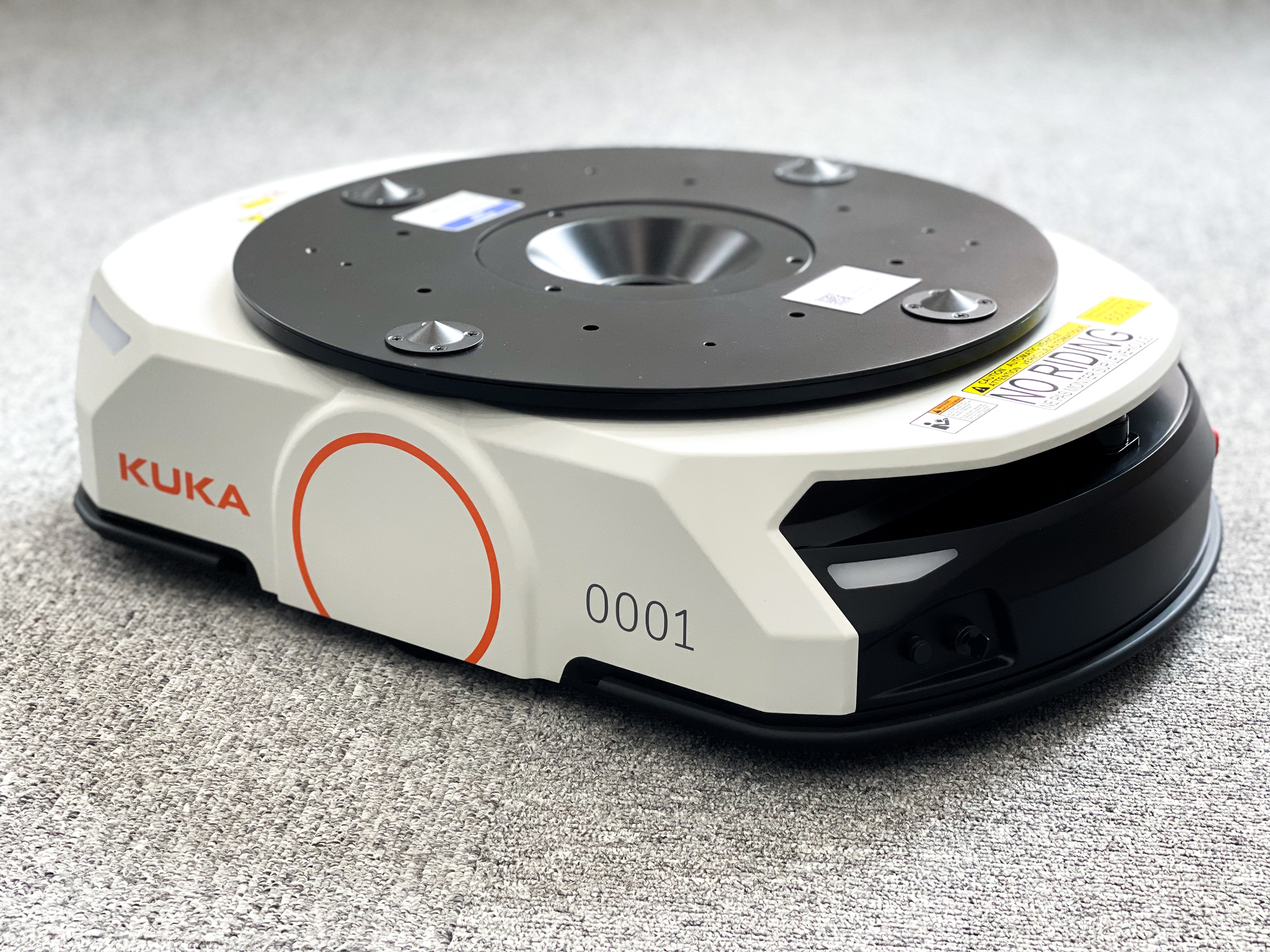 600P Final 1:8 Mockup