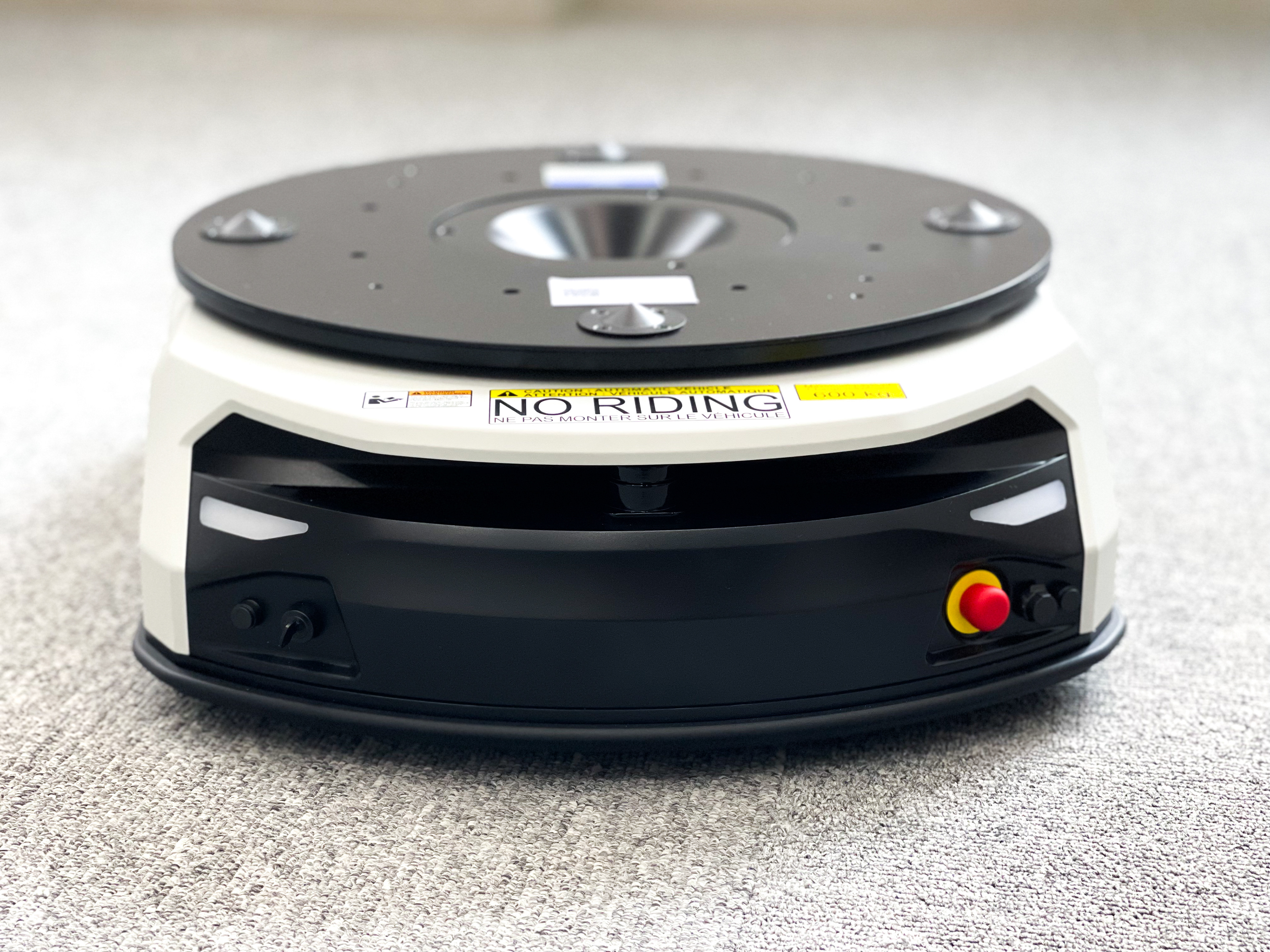 600P Final 1:8 Mockup