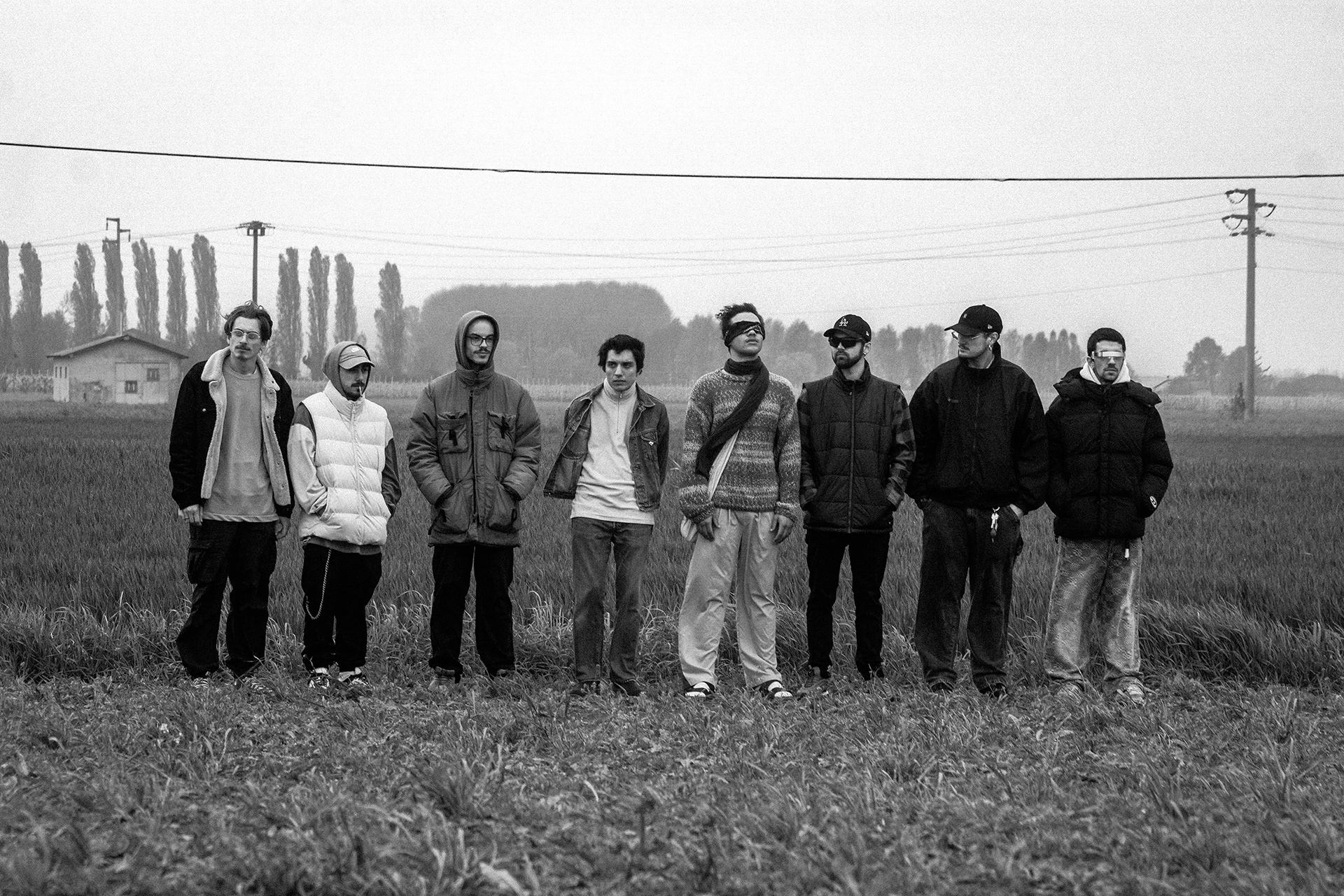 "siamo ciò che ci manca"