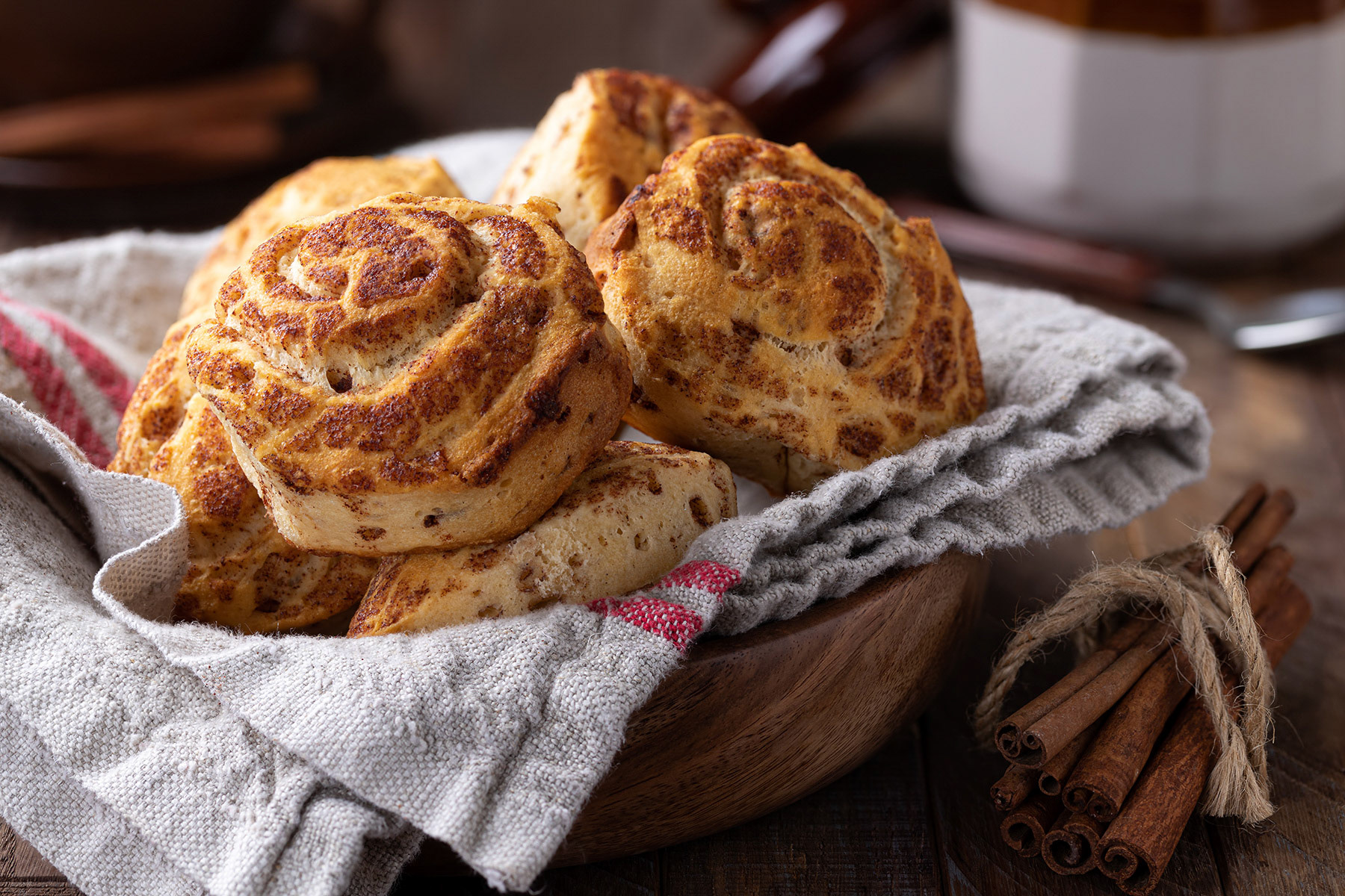 Fresh cinnamon rolls in a bowl