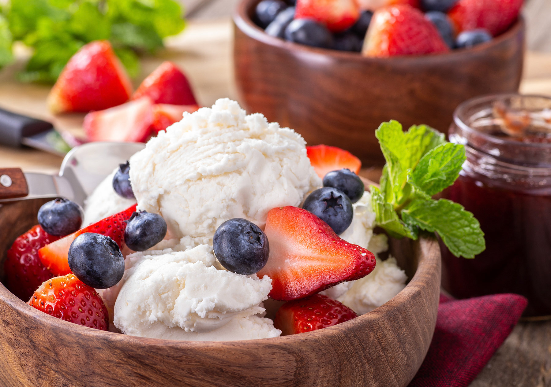 Vanilla ice cream with blueberries and strawberries