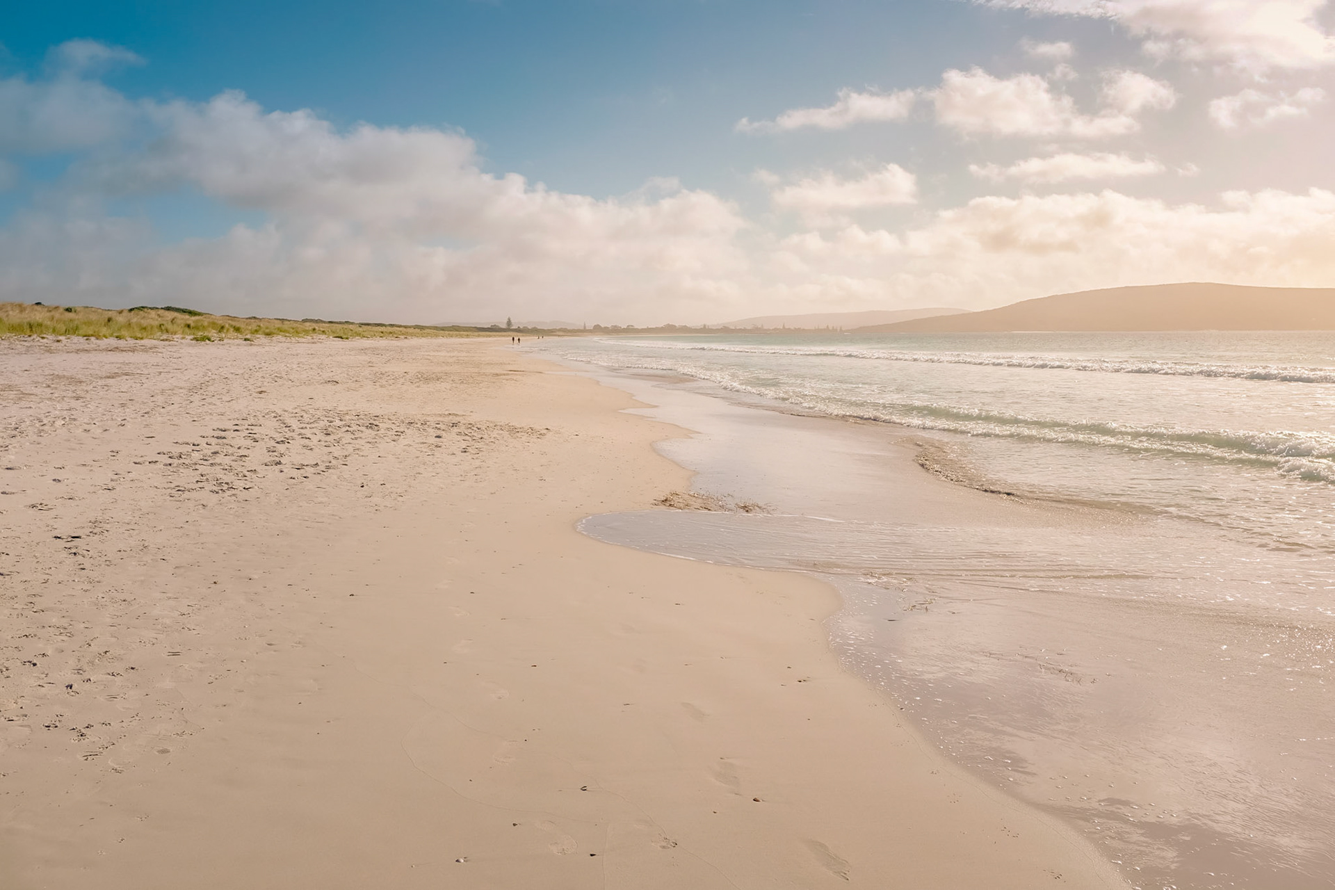 Middleton Beach Meets The Southern Ocean