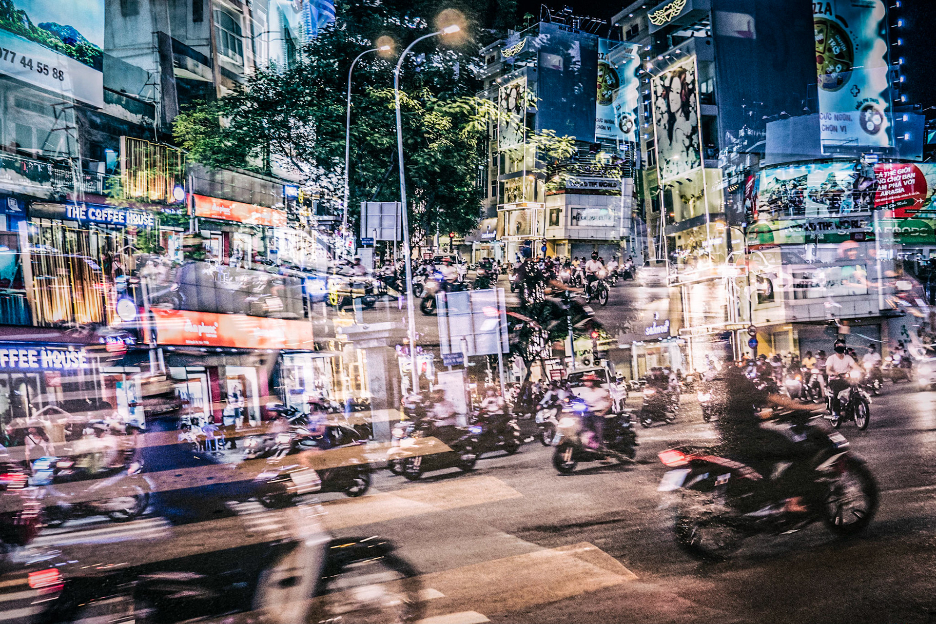 A frenetic night in Saigon