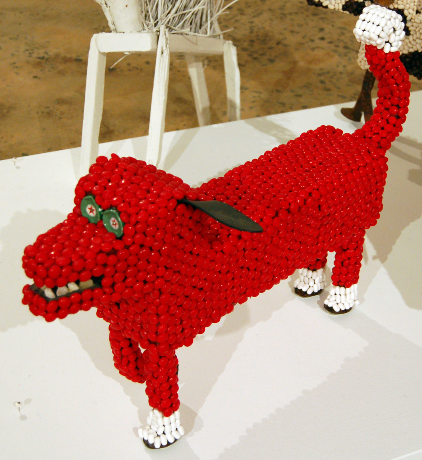 RED HOT DOG