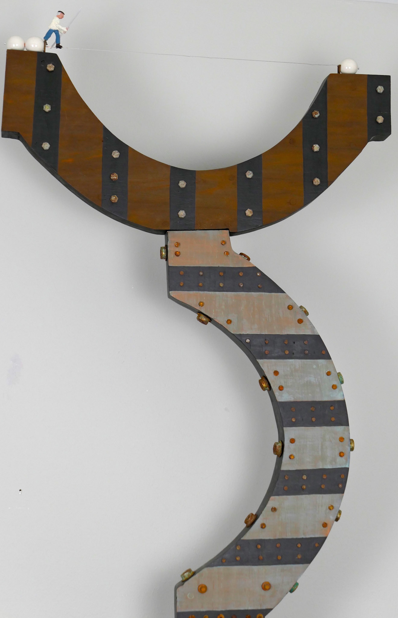 HOMAGE TO TIGHTROPE WALKERS