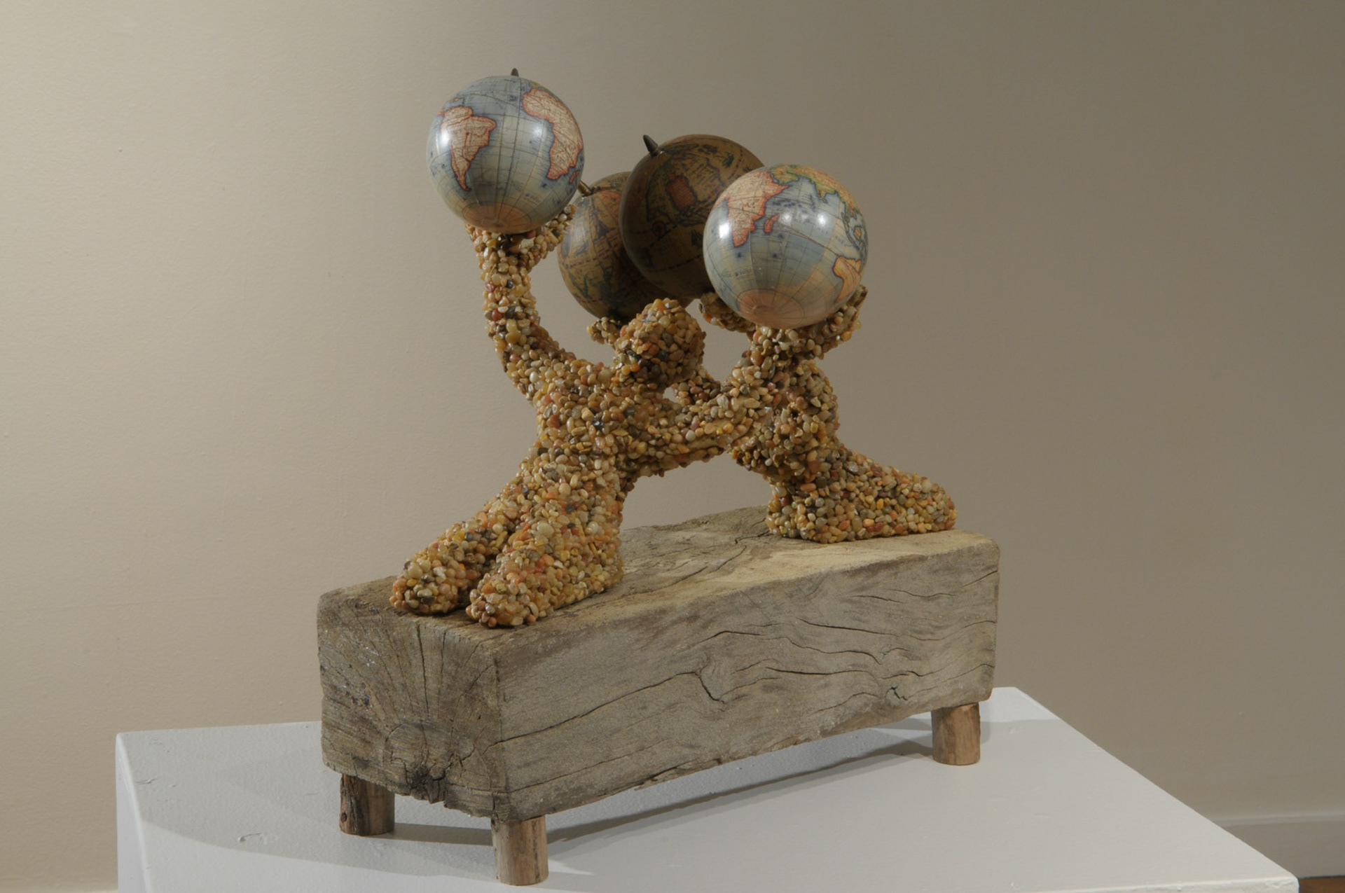 HE’S GOT THE WHOLE WORLD IN HIS HANDS