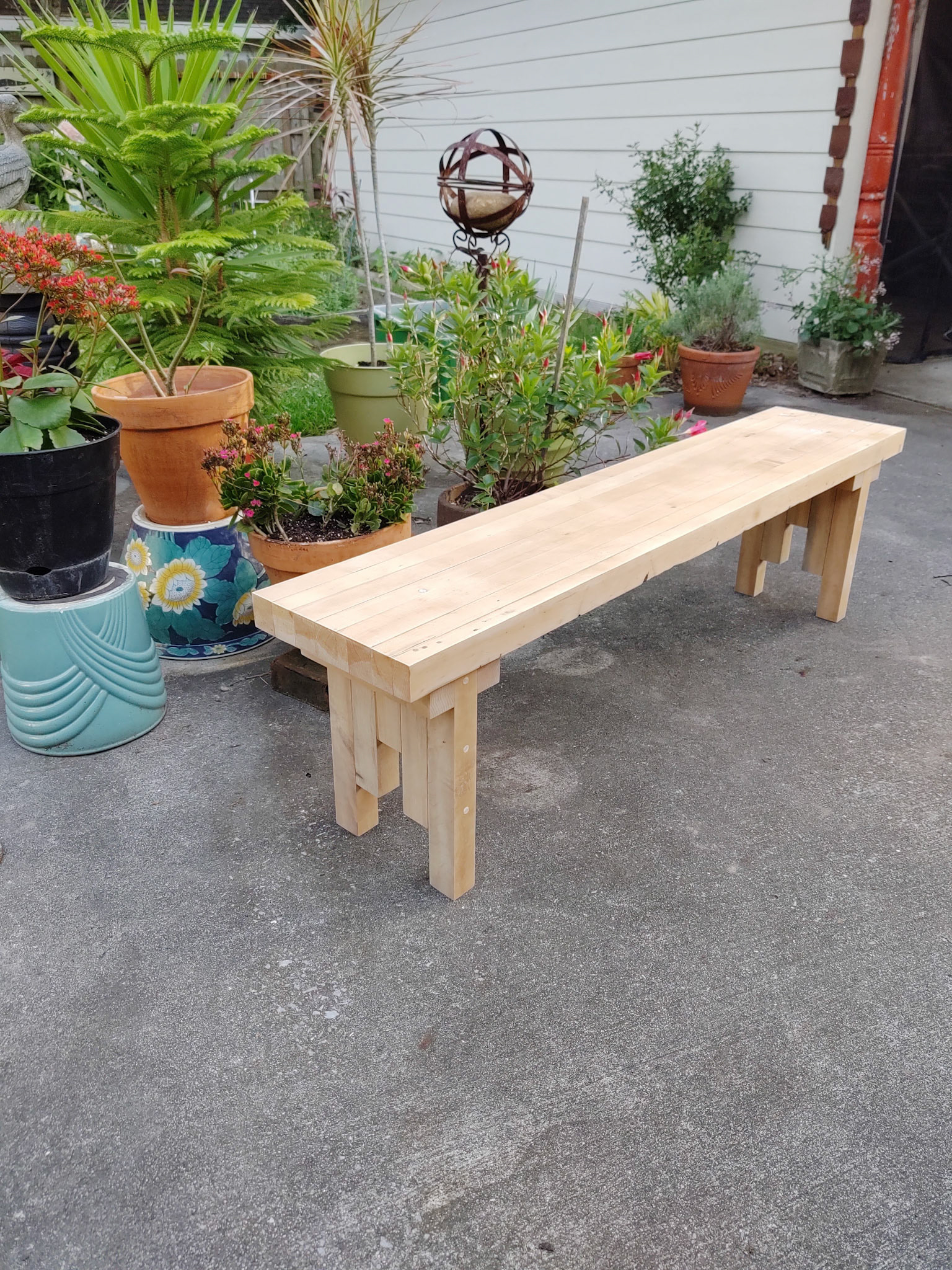 BENCH