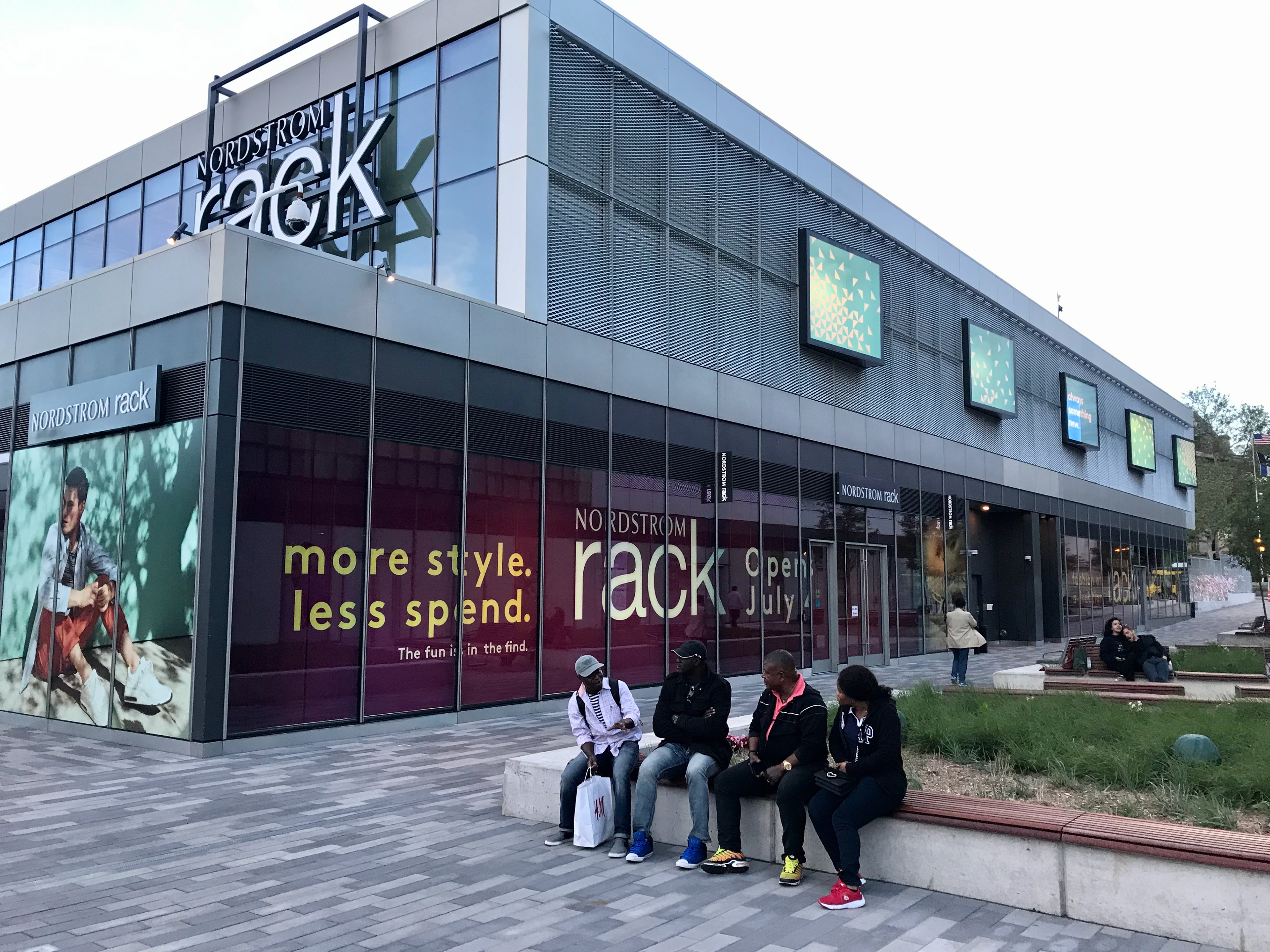 RIVERSIDE: Nordstrom Rack Grand Opening – Press Enterprise