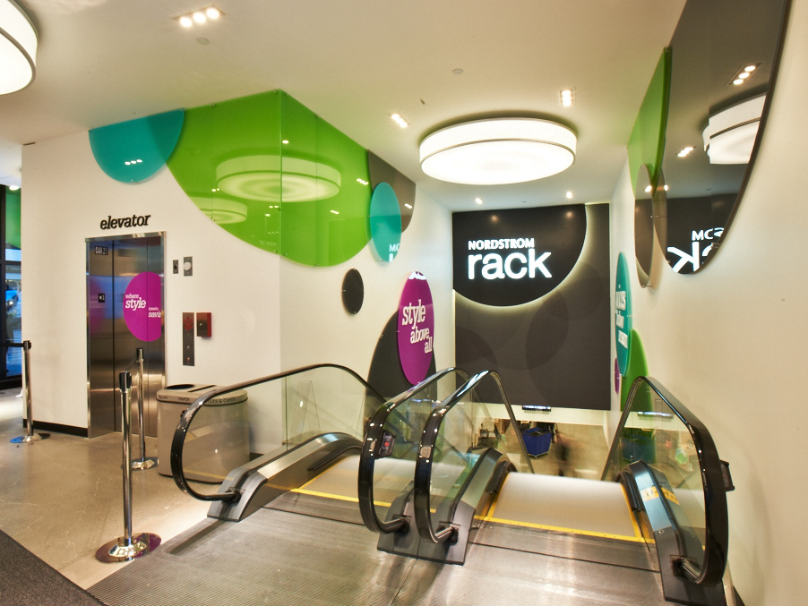 Nordstrom Rack Rides the Digital Wave – WWD