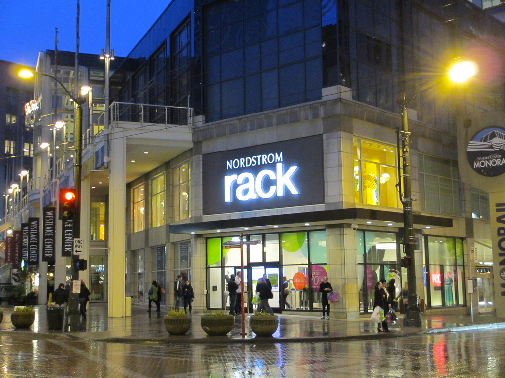 Nordstrom flagship in Seattle, SounderBruce