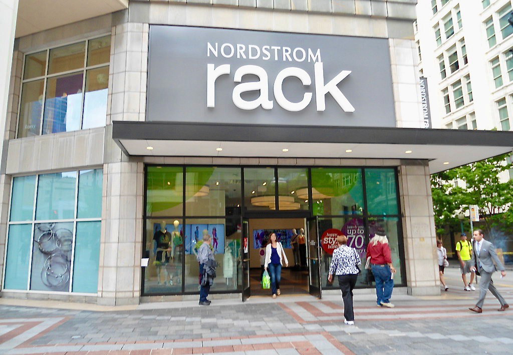 Checking out Nordstrom Rack at Colonie Center