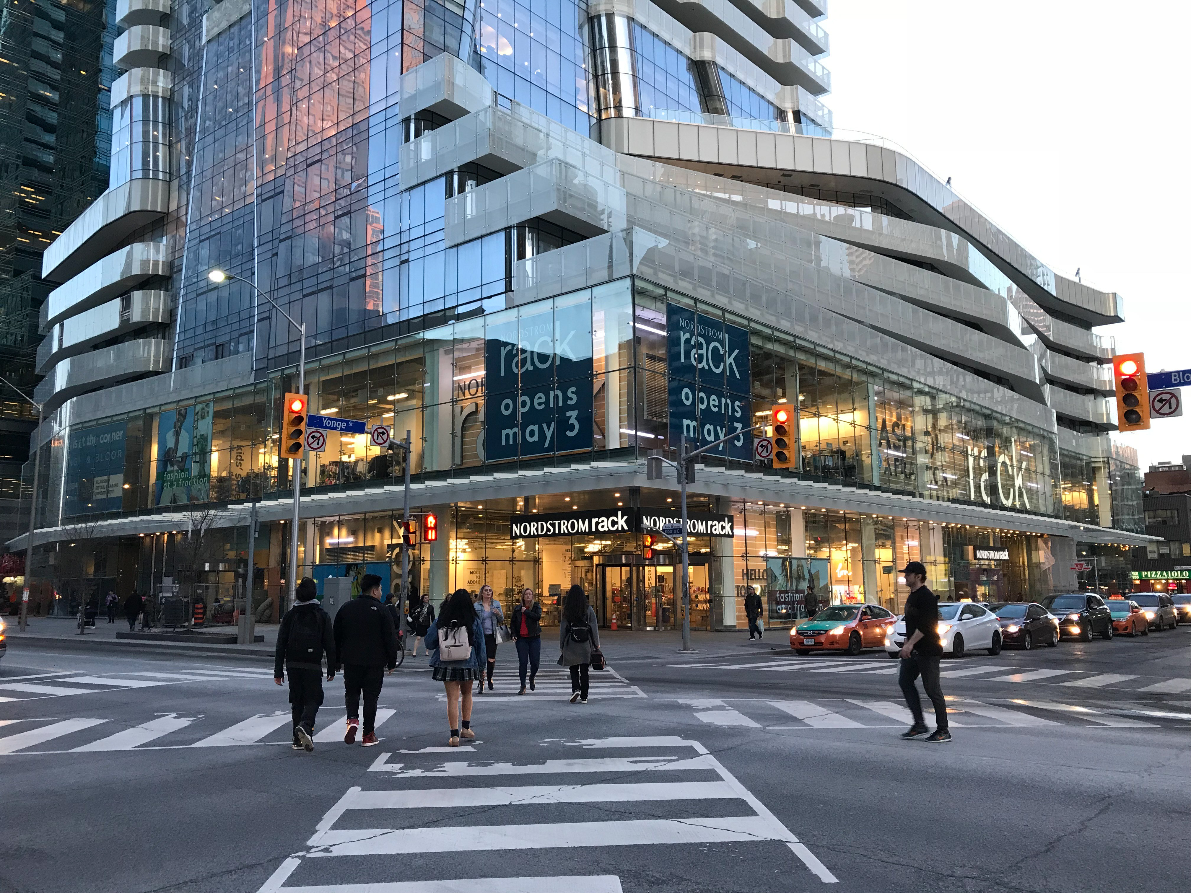 Nordstrom Rack Lincoln Park  Shopping in River North, Chicago