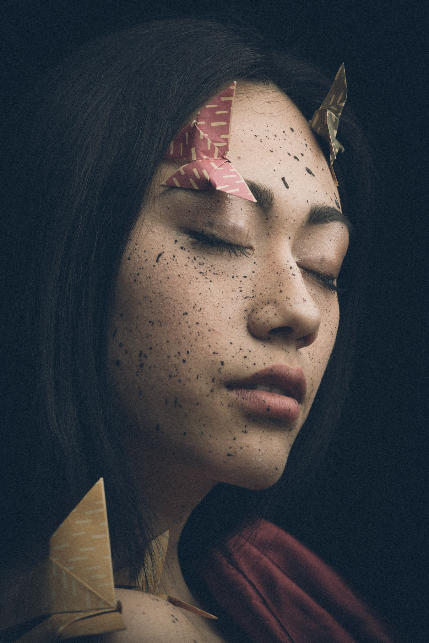 Model: Rosa CasapulloMuah: Vera Carbone MakeupStyle: Giulia BussalinoFoto: Simone Soldà