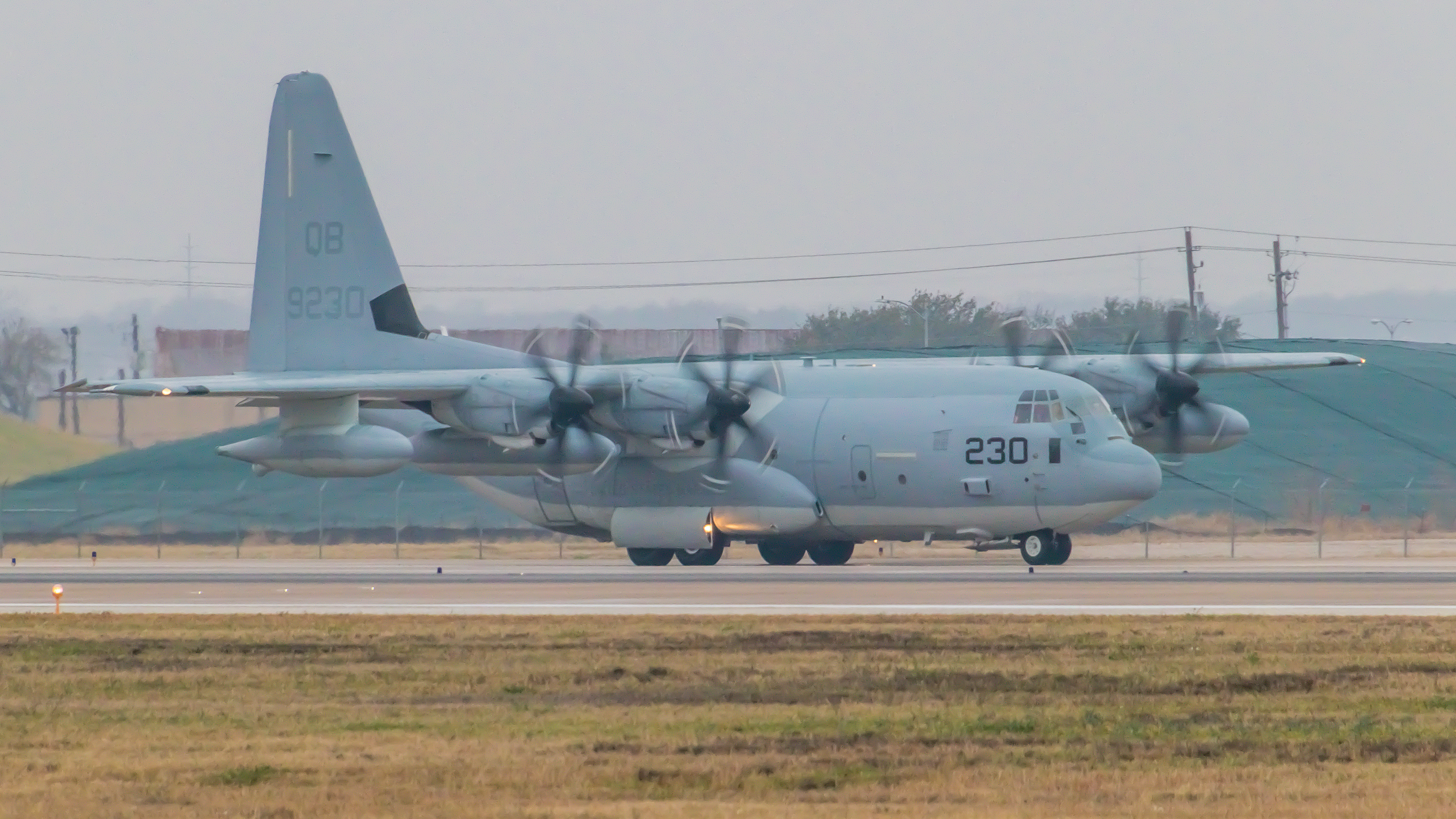 USAF C-130