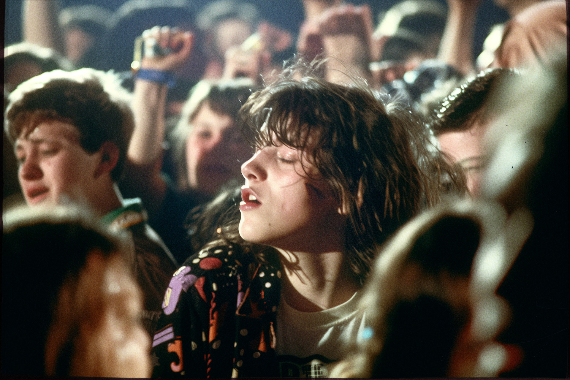 february 20: Kurt Cobain's birthday (*1967) so I /prompted pictures of the Nirvana concert in Hamburg in November 1991