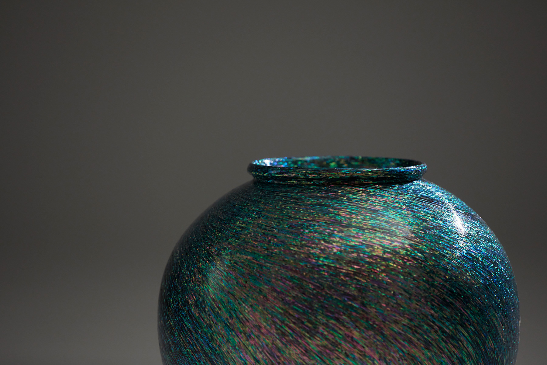 Moon Jar with mother of pearl