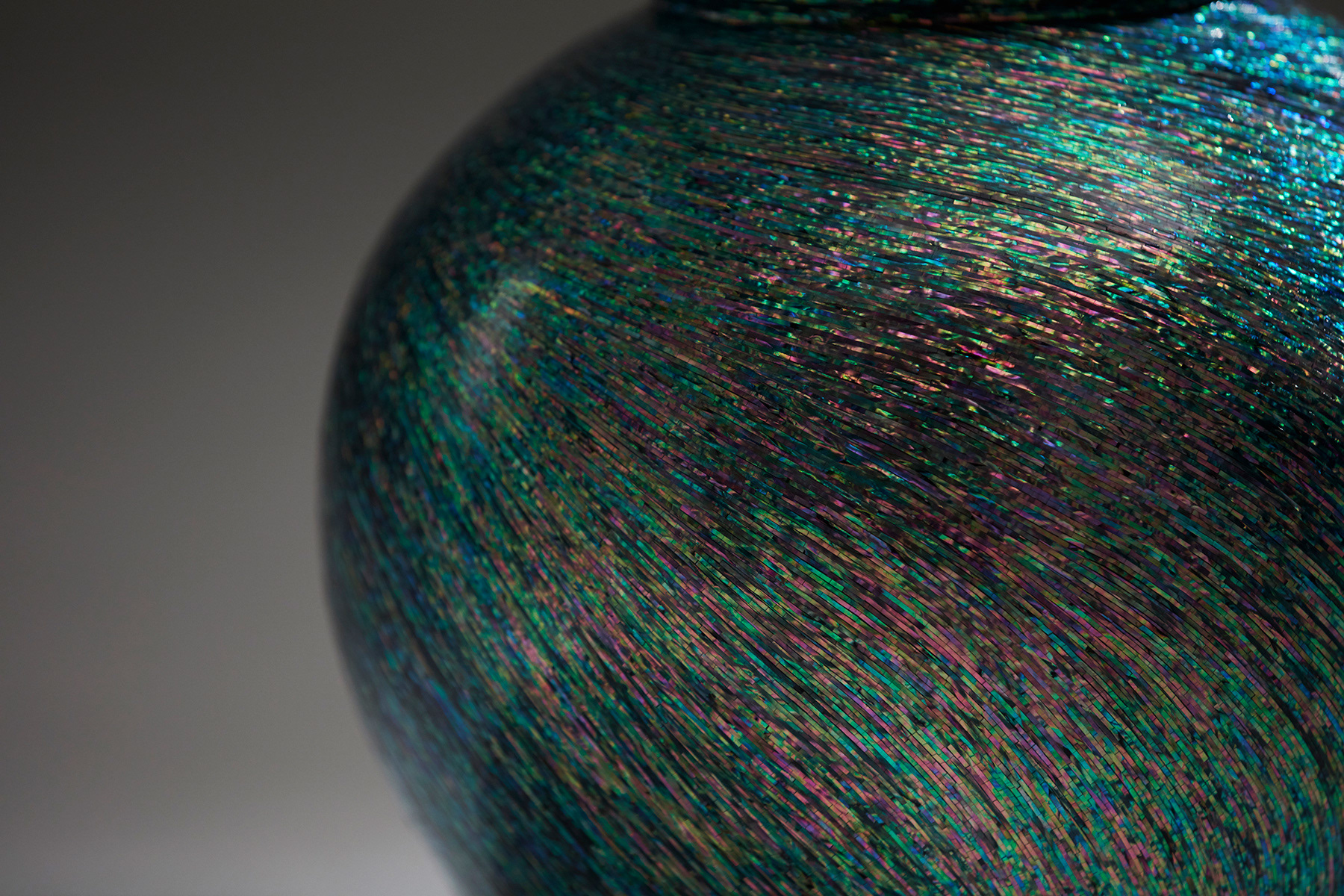 Moon Jar with mother of pearl