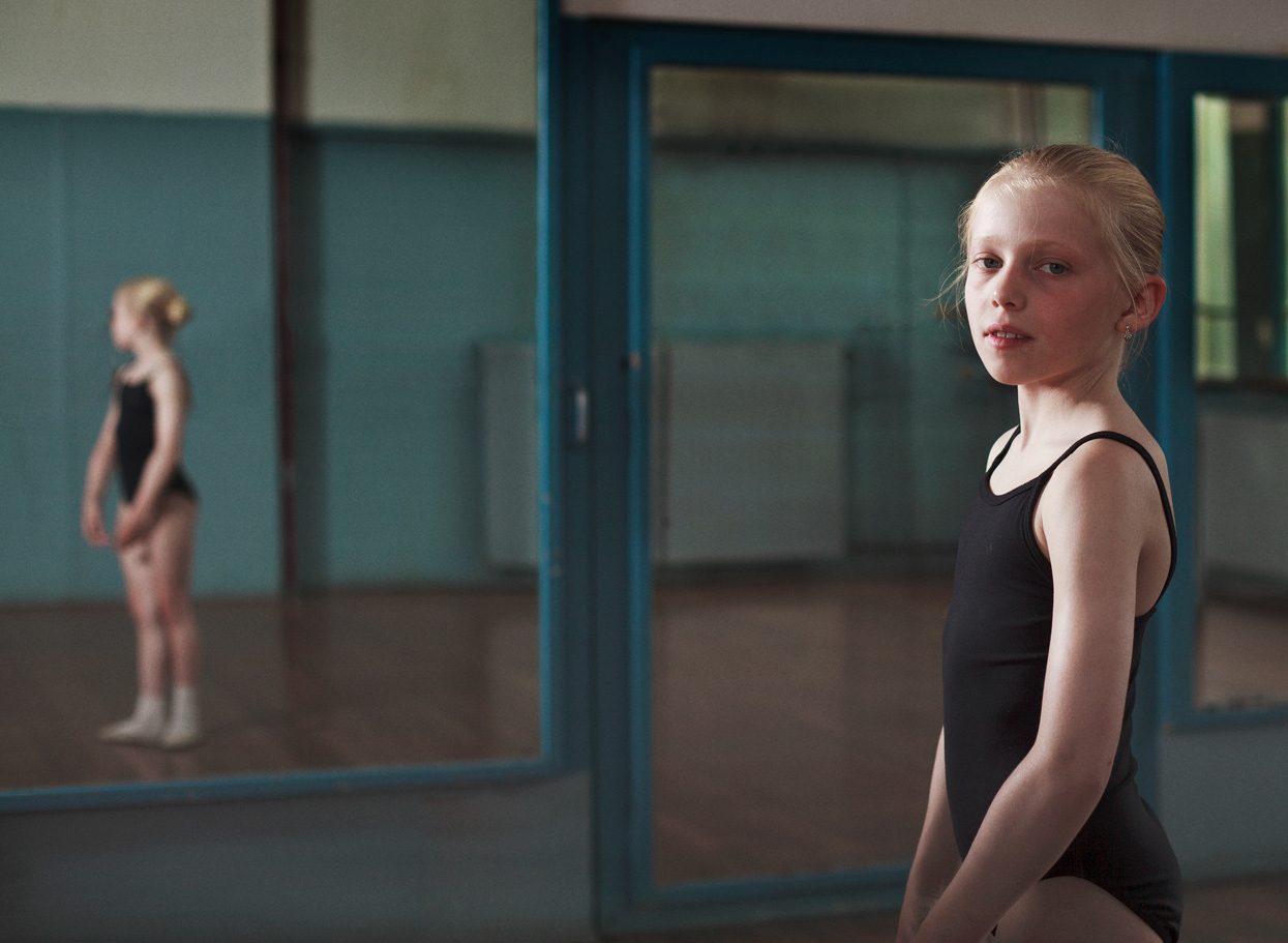 Amber, ballet