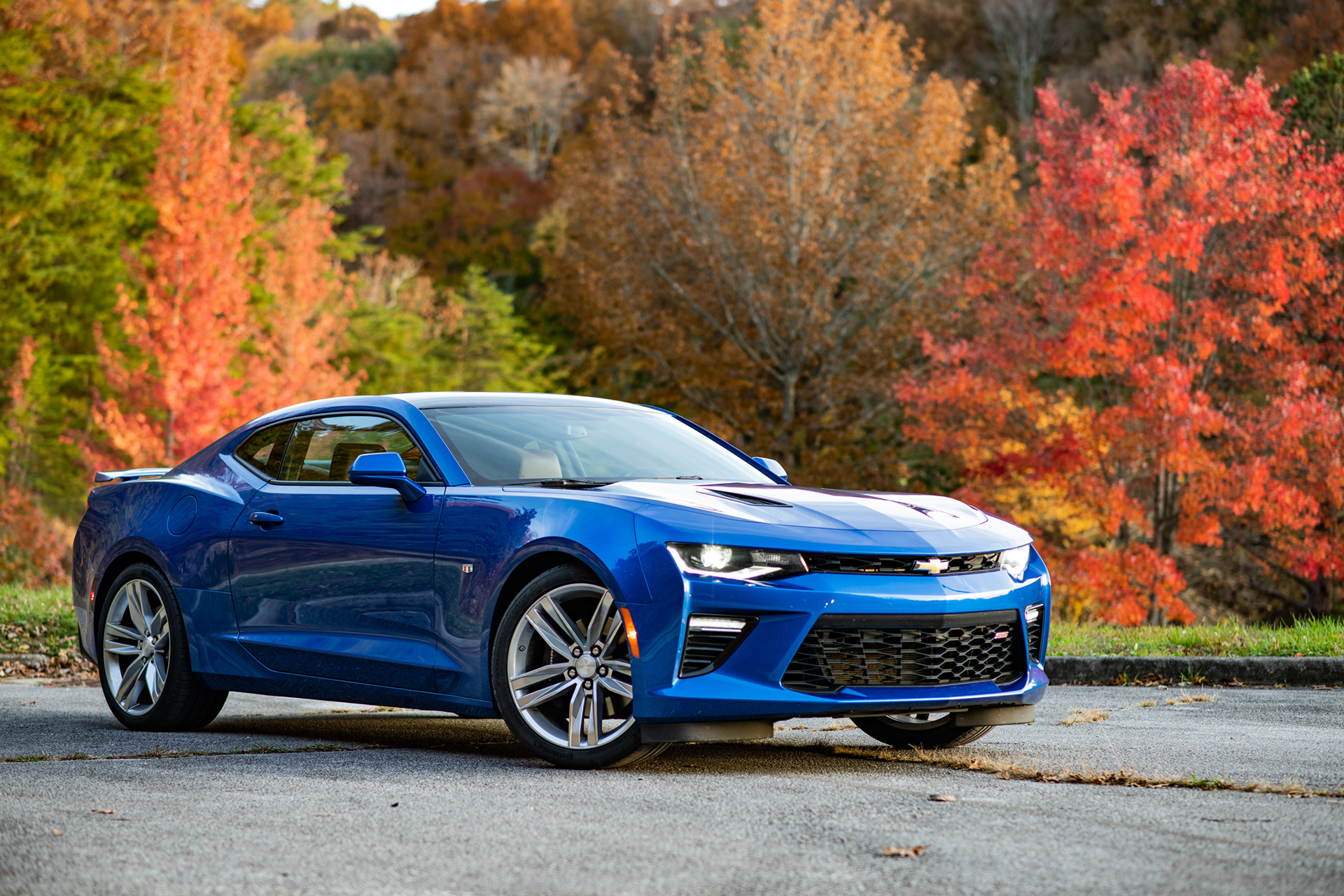 2016 Camaro 2SS, Fall in Kentucky