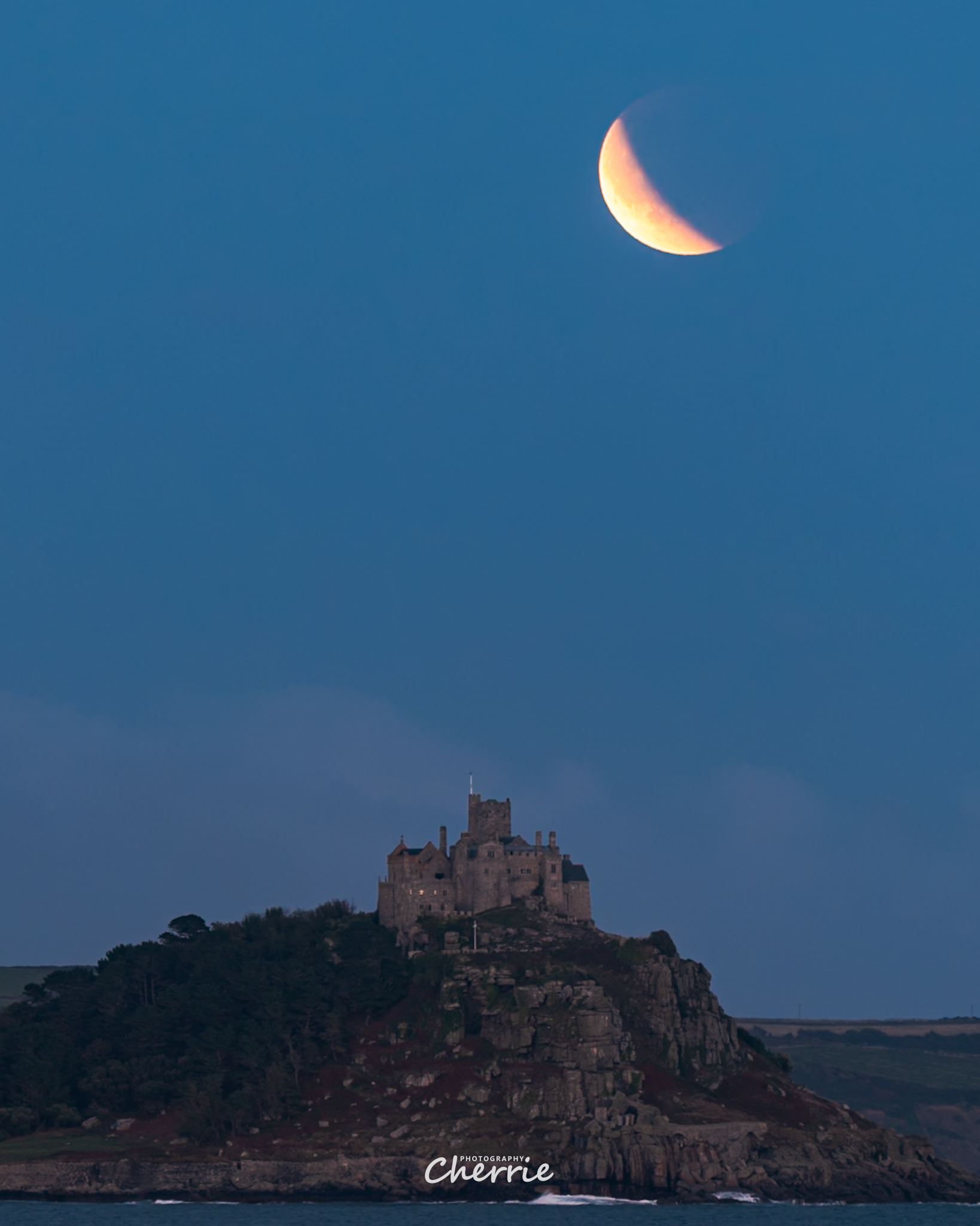 Lunar Eclipse October 2025 At St Michaels Mount