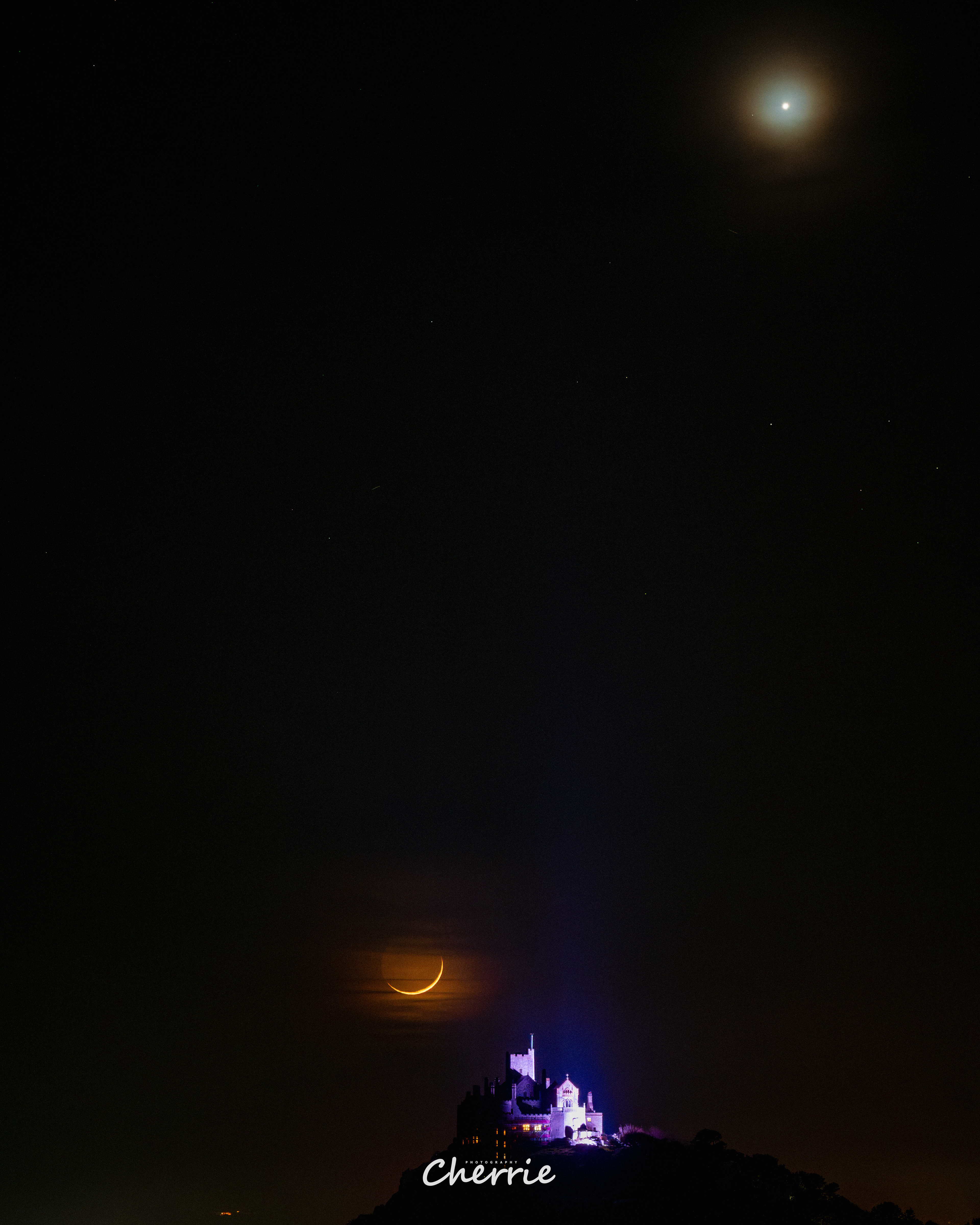 St Michaels Mount The Moon & Venus