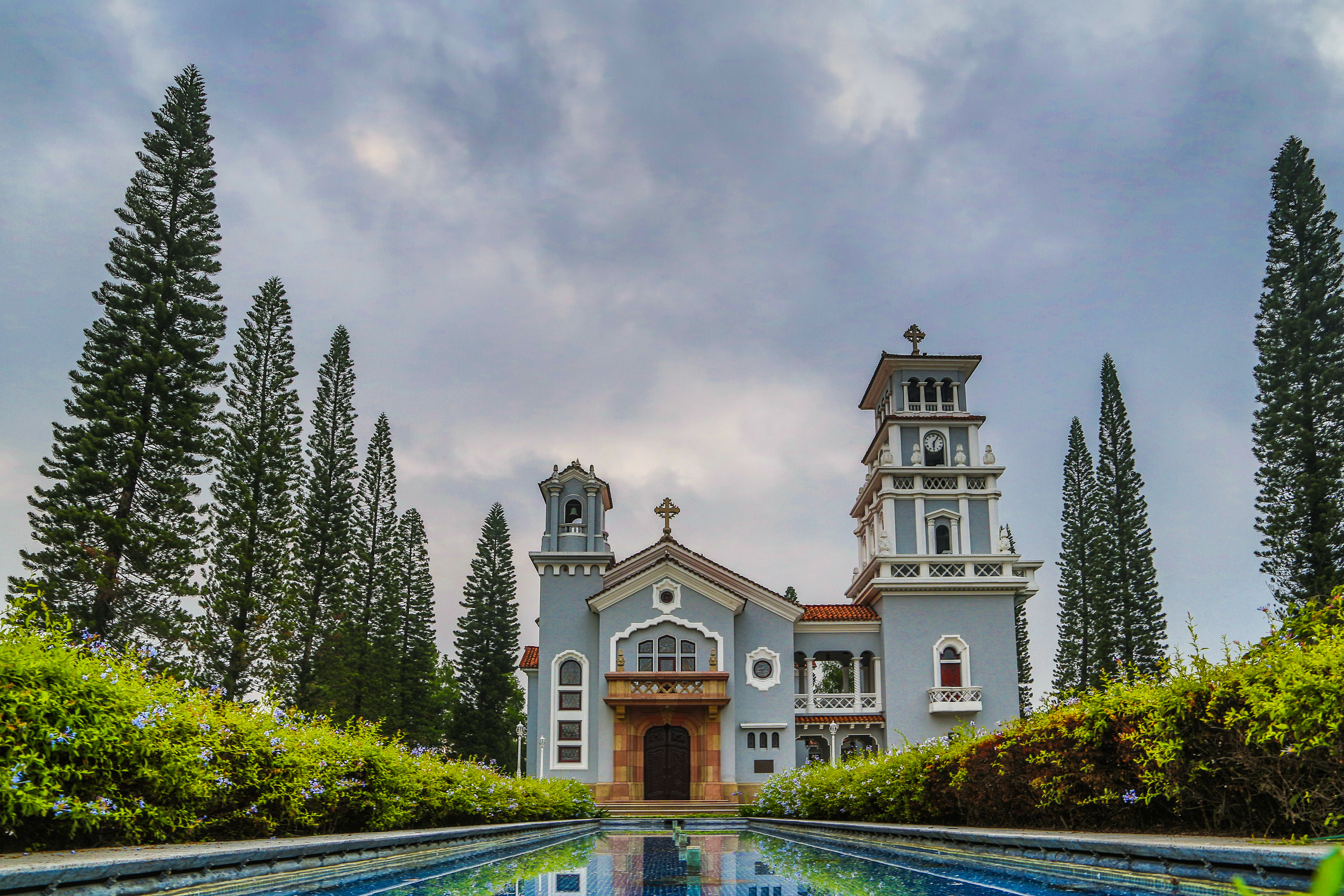 Iglesia Santa Delfina de Signe, Ciudad de Guatemala