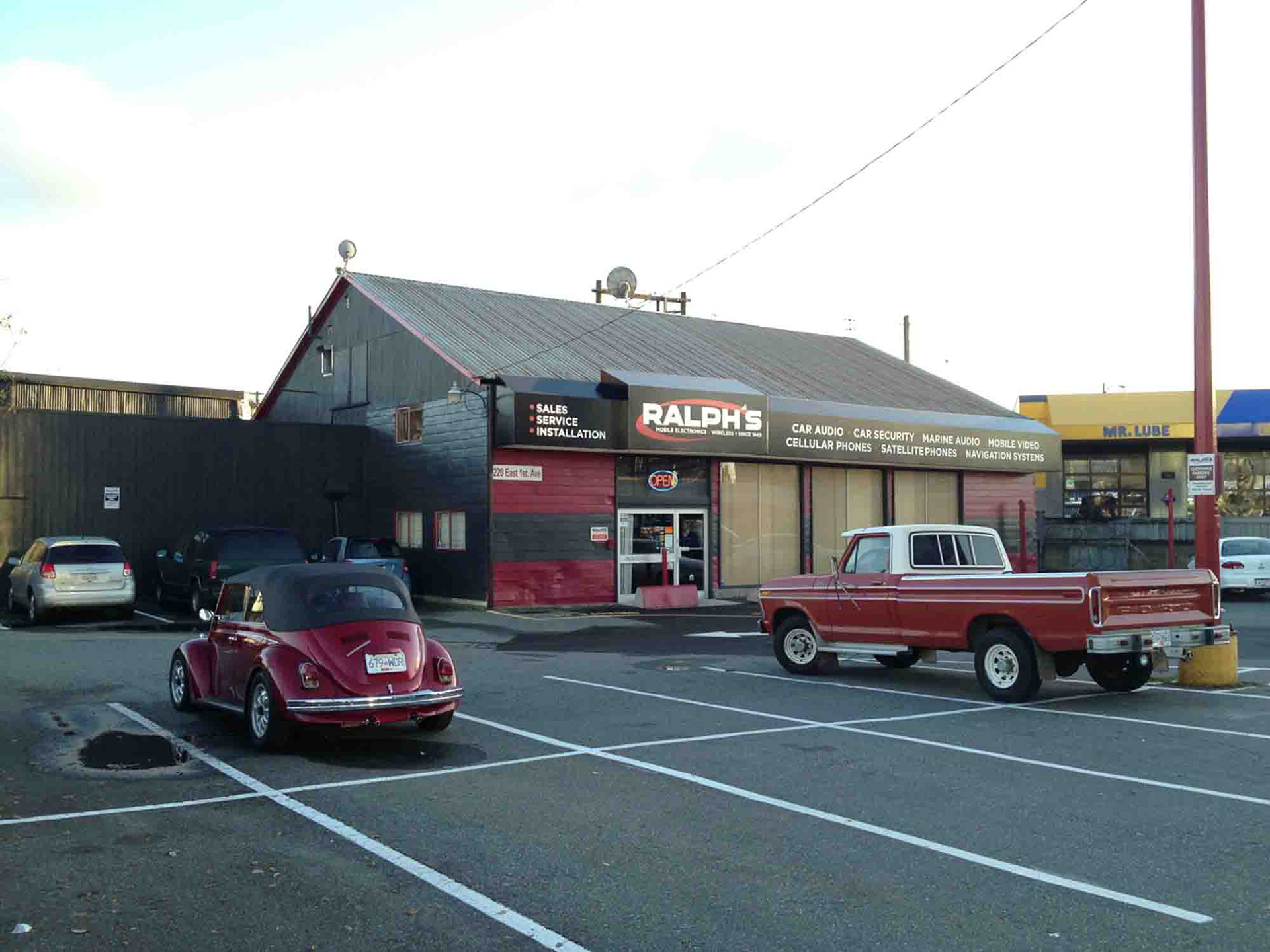 Ralph's Radio, East 1st Avenue and Main St. Vancouver BC 2012