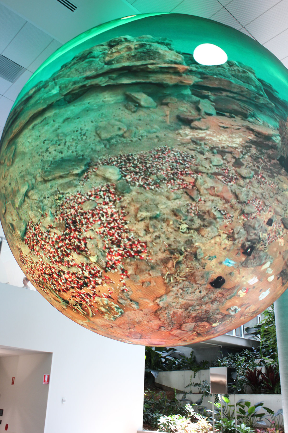 (2022). Underwater World, Act I, The Mirror Sphere. [LED Sphere, 360° game engine imagery].