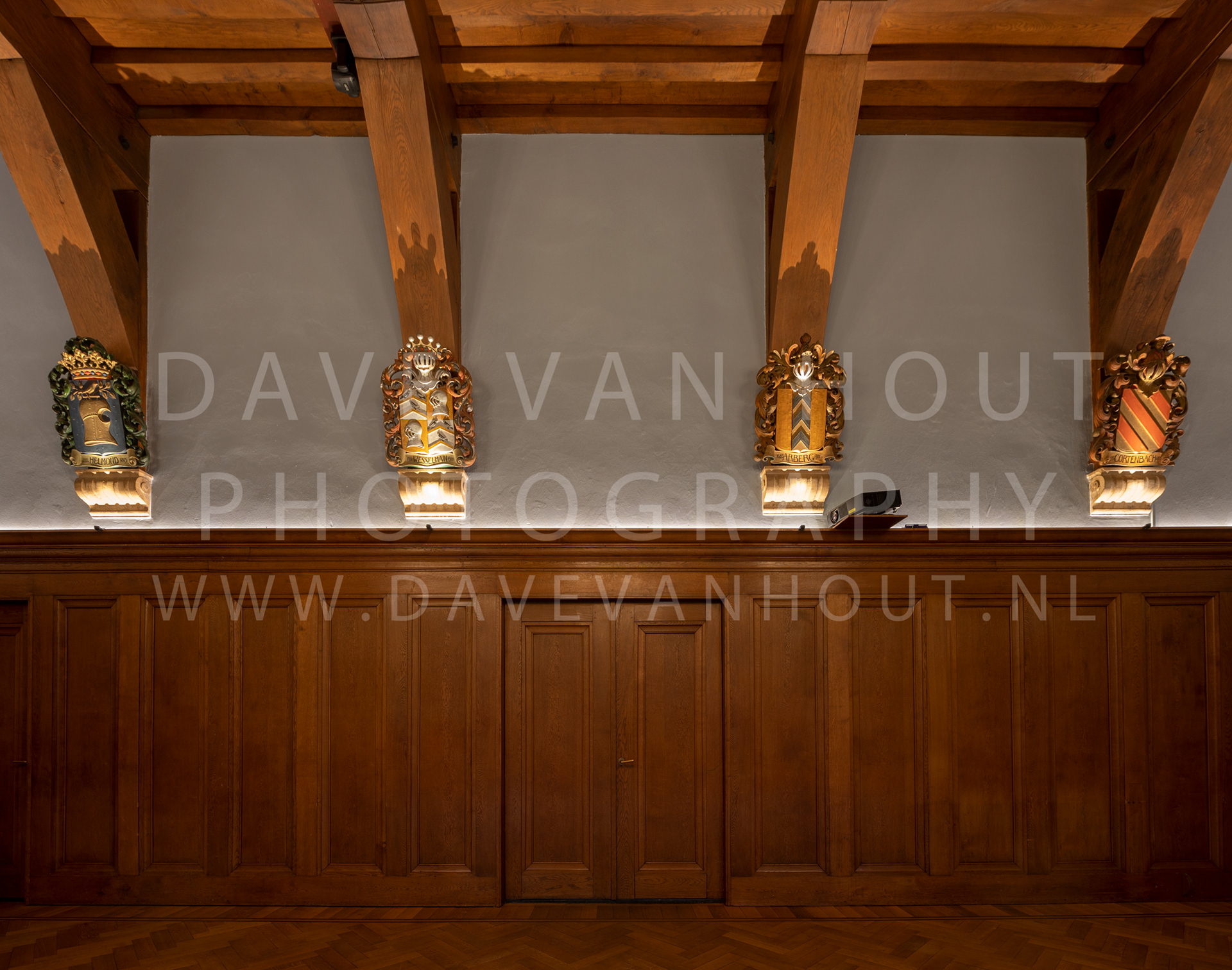 004 117 Raadzaal