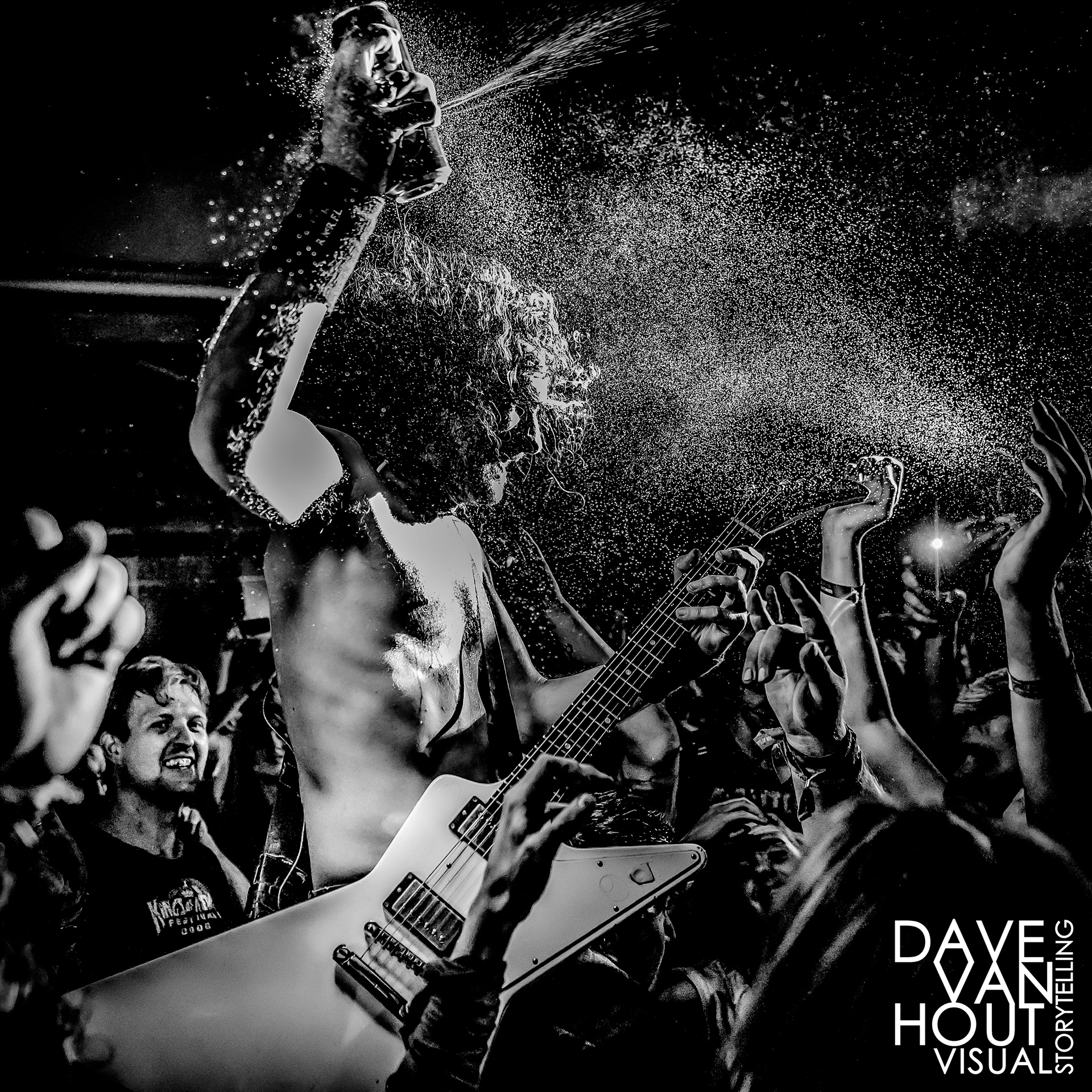 083 Airbourne - Joel O'Keeffe - Dynamo Metalfest 2019