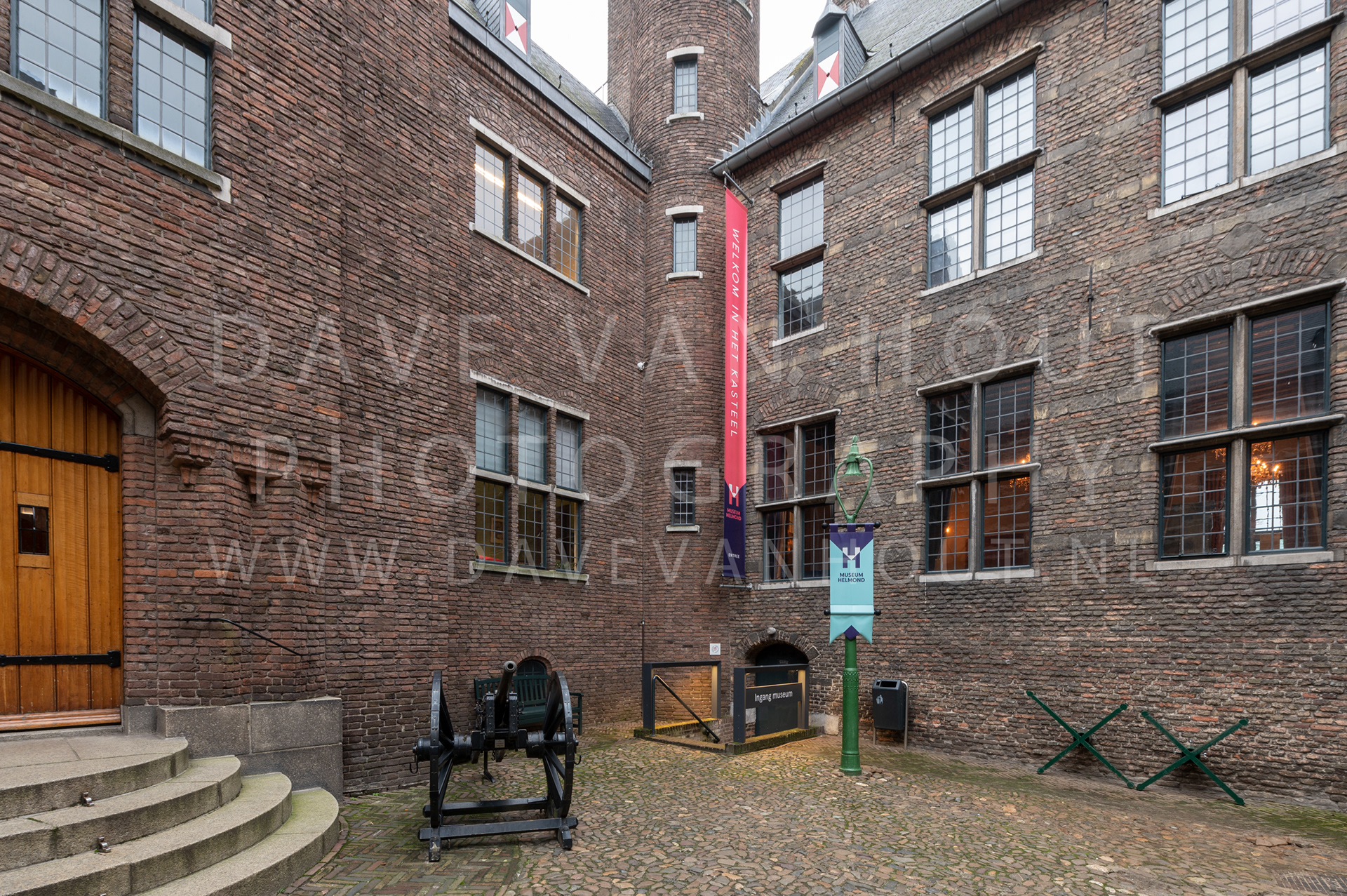003 115 Binnenplaats