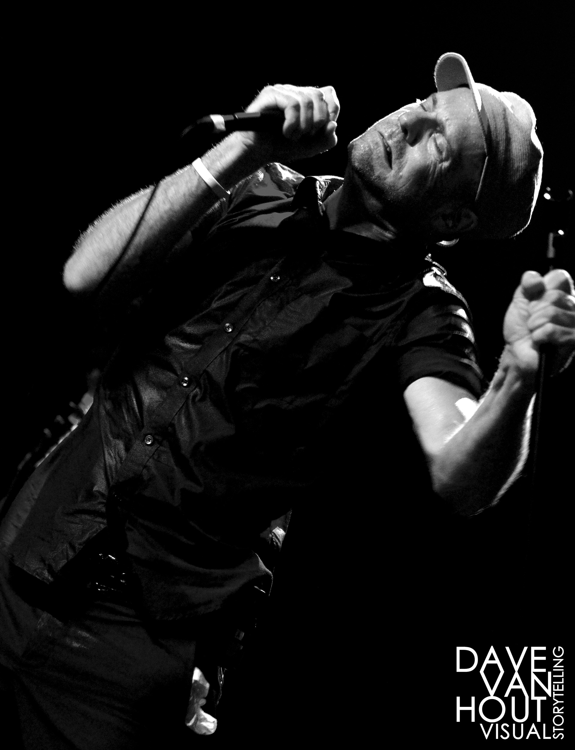 086 The Tragically Hip - Gord Downie - Effenaar 2007