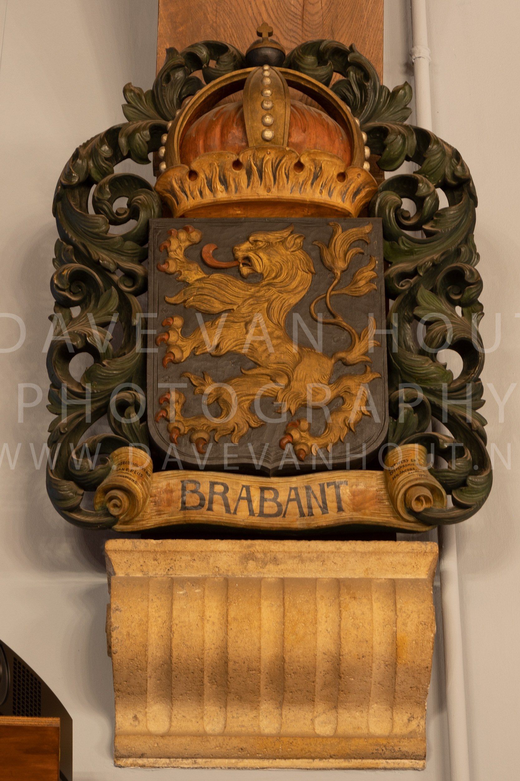 014 120 Schilden Raadzaal