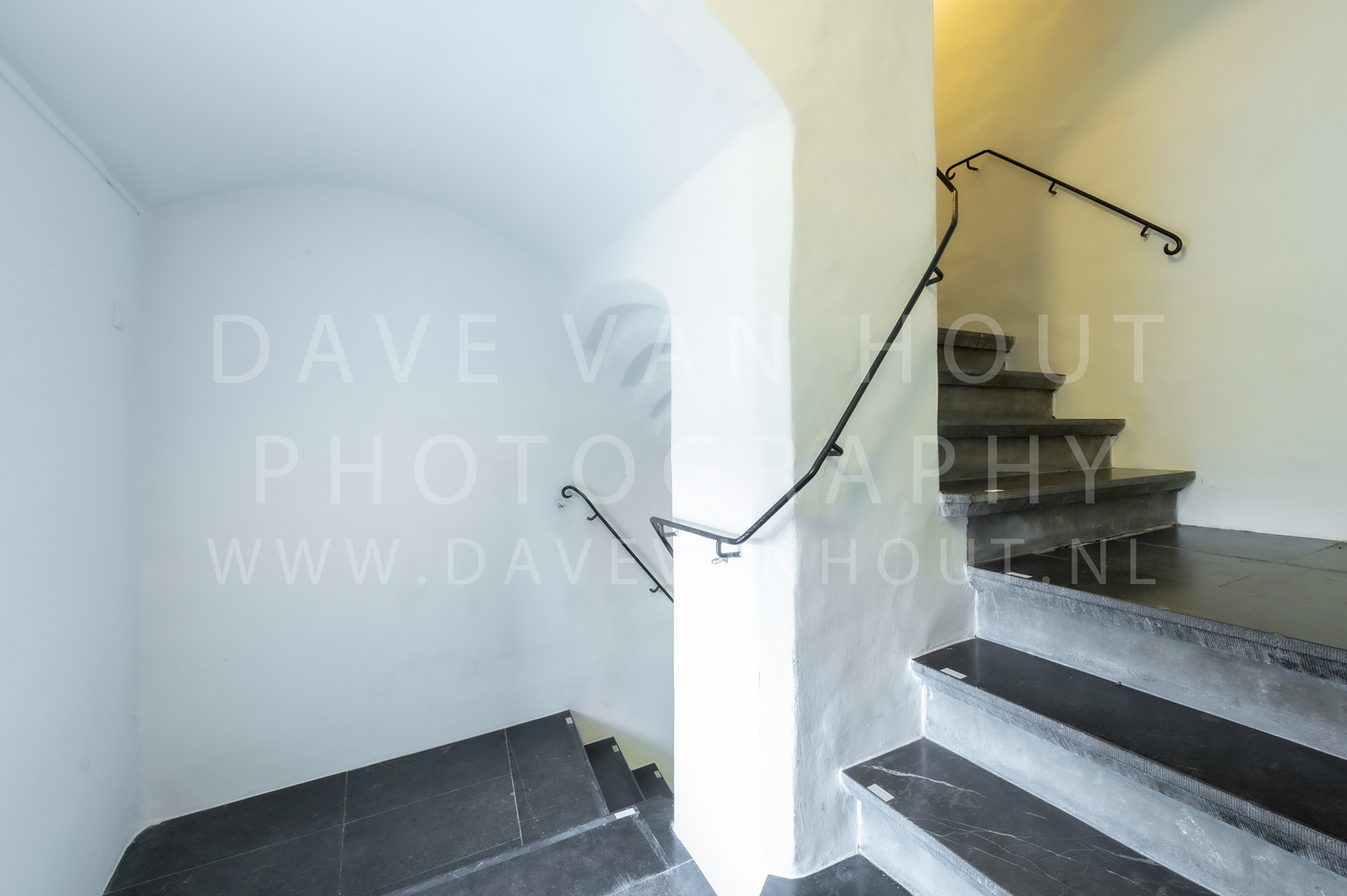 009 046 Traptoren