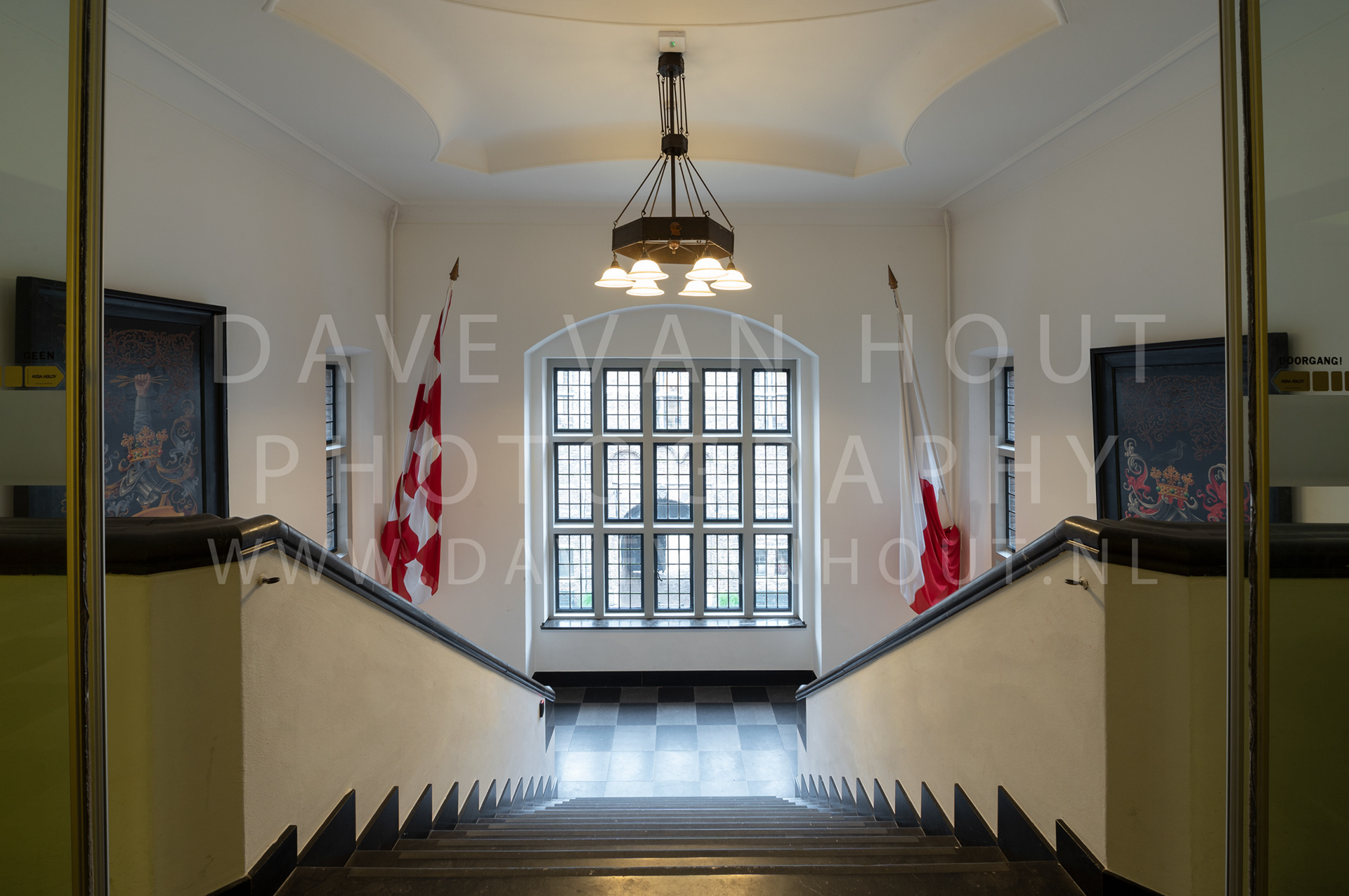 007 021 Trappenhuis