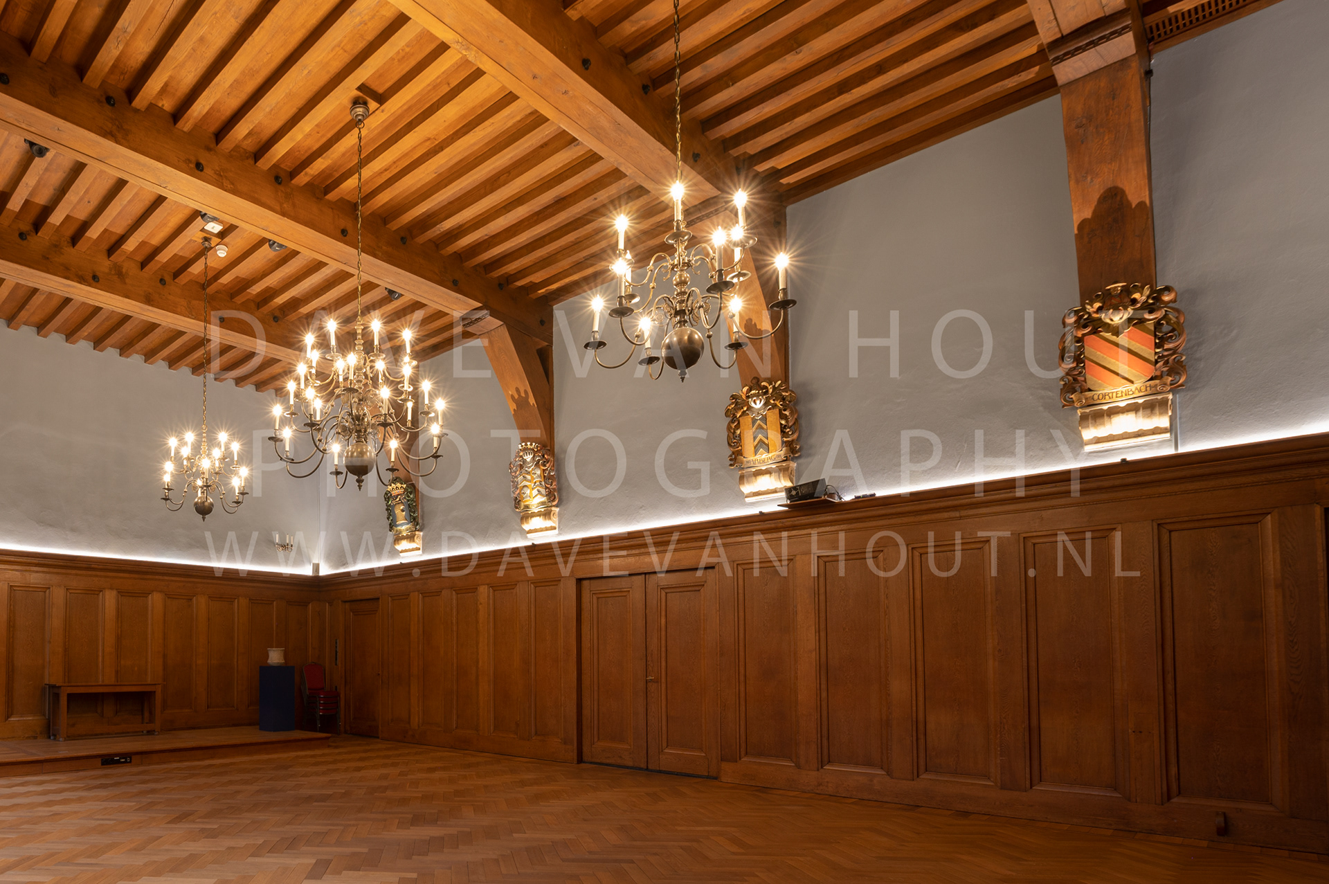 010 117 Raadzaal