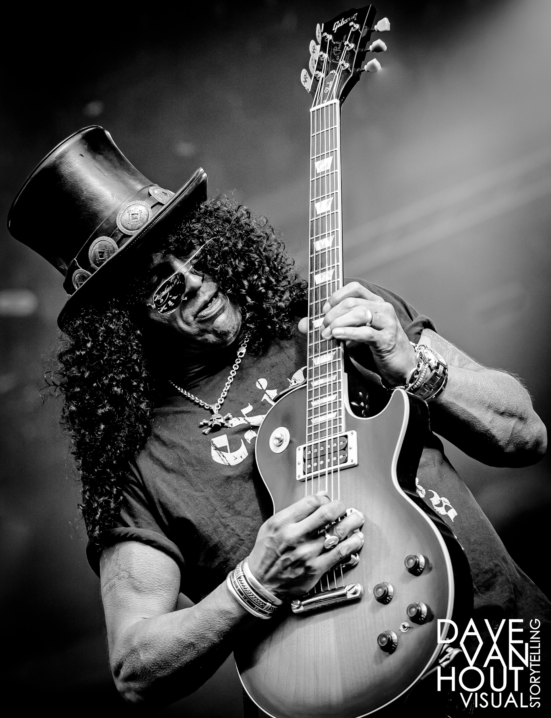 061 Slash - Velvet Revolver - Fields of Rock 2007