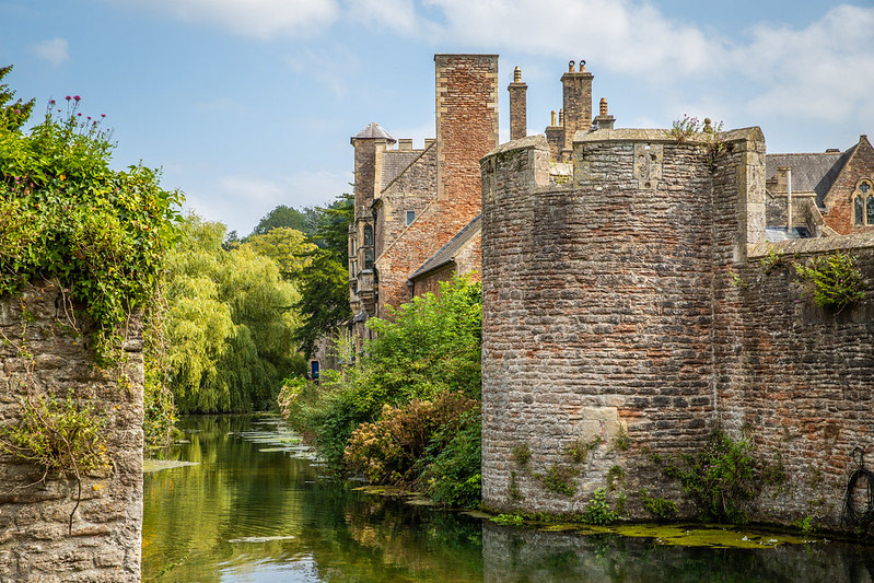 Bishop's Palace, Wells