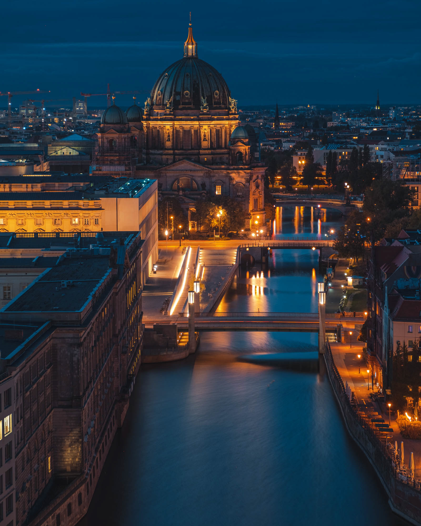Blauestunde über Berlin