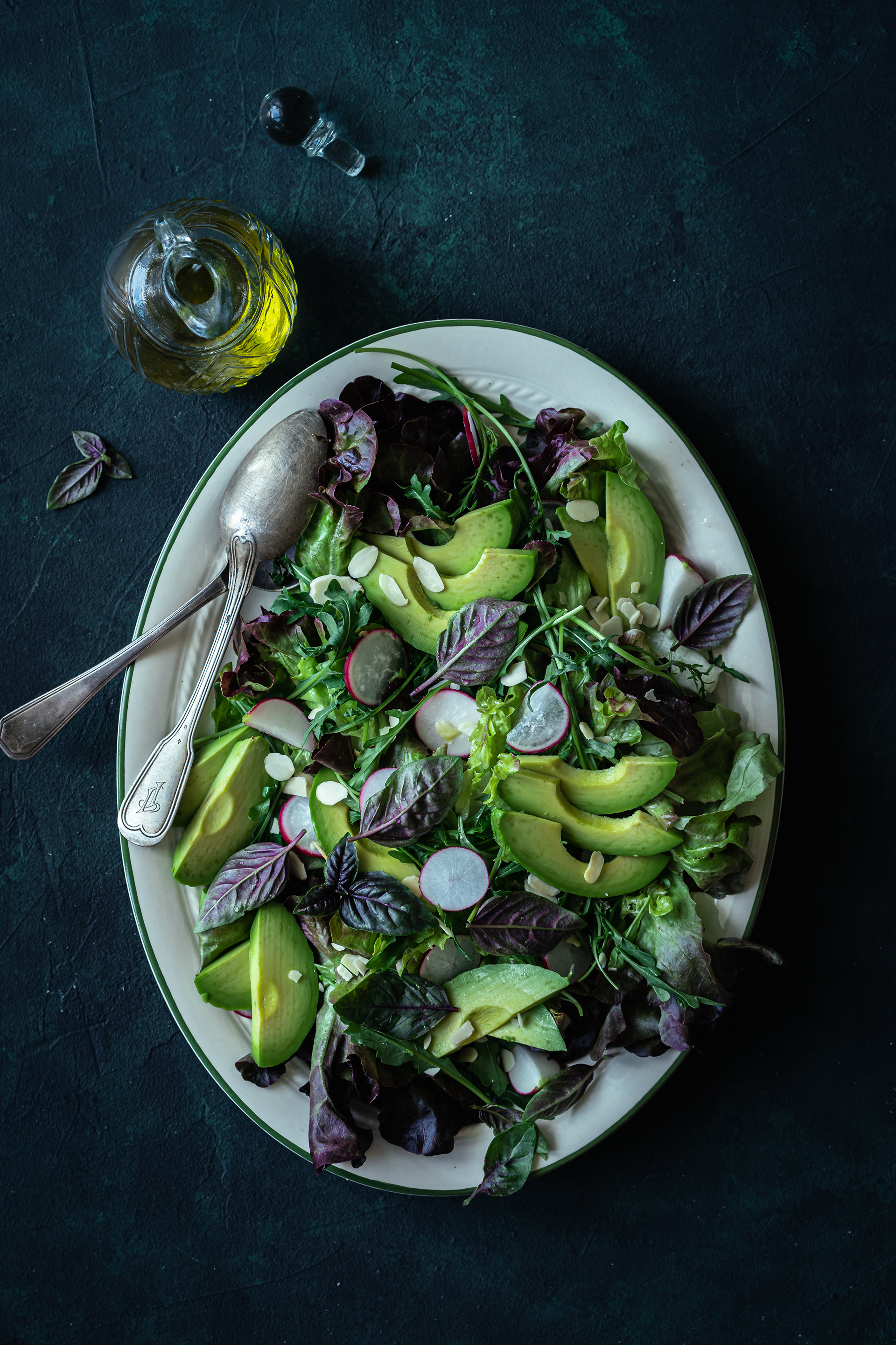 Avocado salad - food photography - Lucia Marecak Healthy Goodies by Lucia