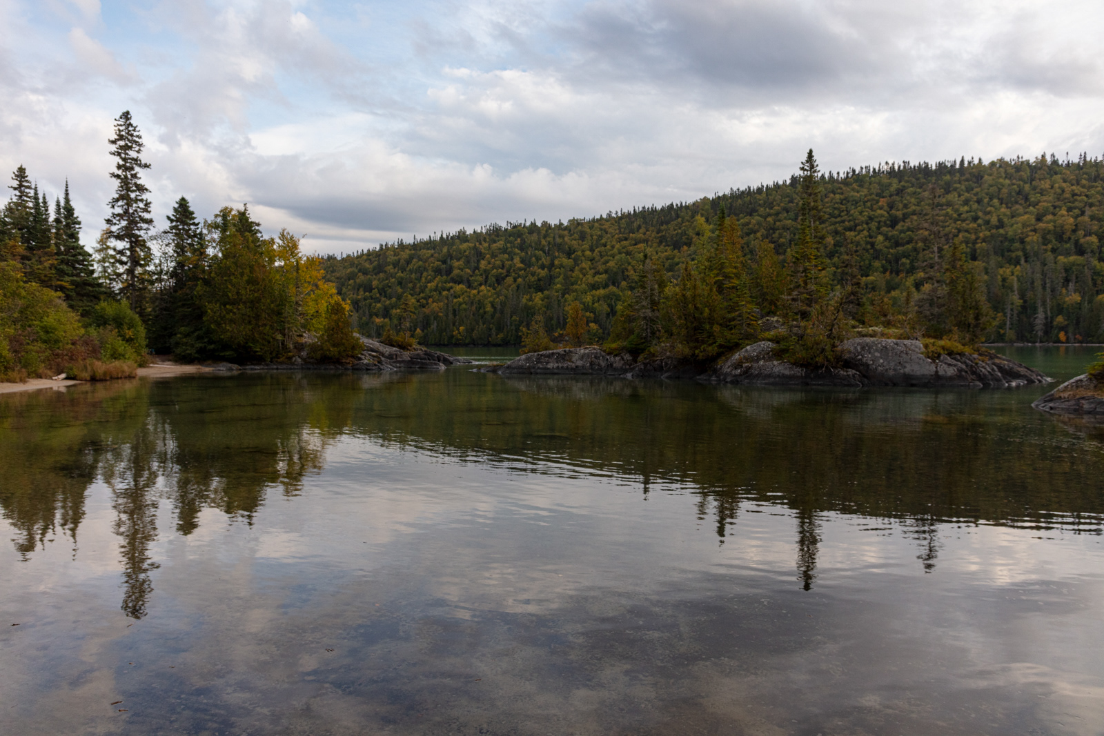 Pukaskwa National Park  •  Hook Falls via Hattie Cove