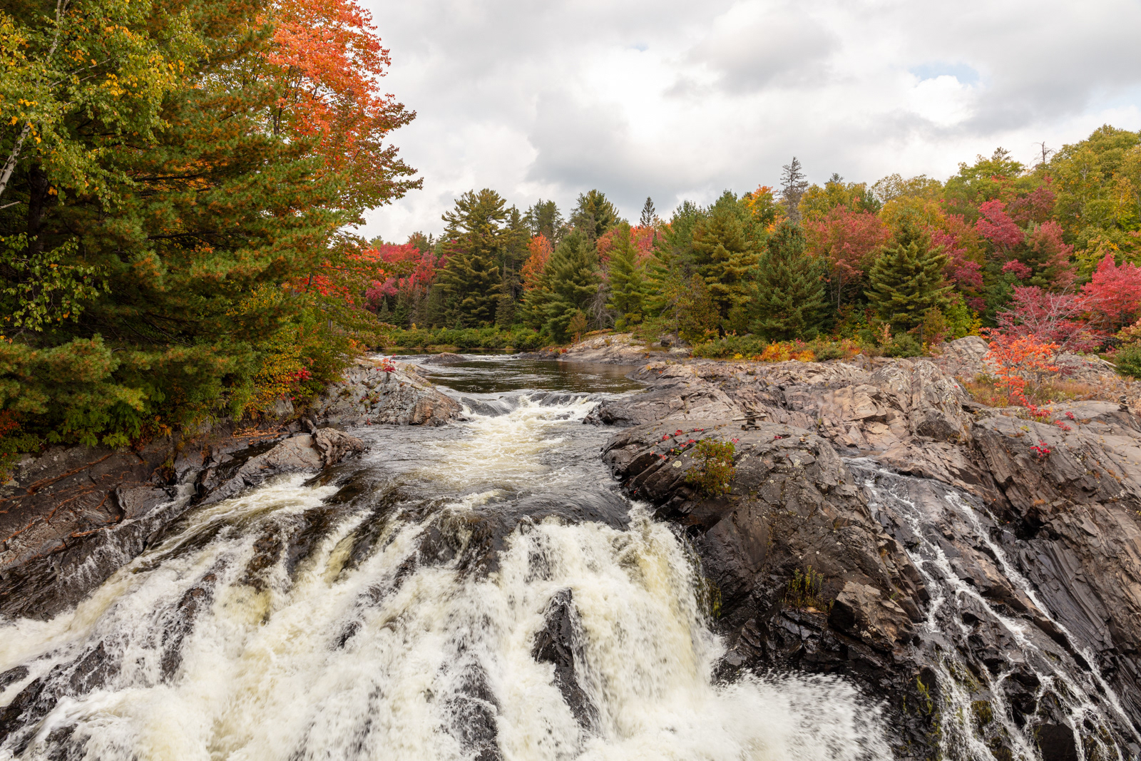 Chutes Provincial Park