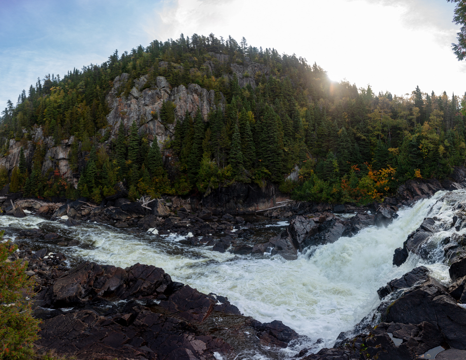 Pukaskwa National Park  •  Hook Falls via Hattie Cove